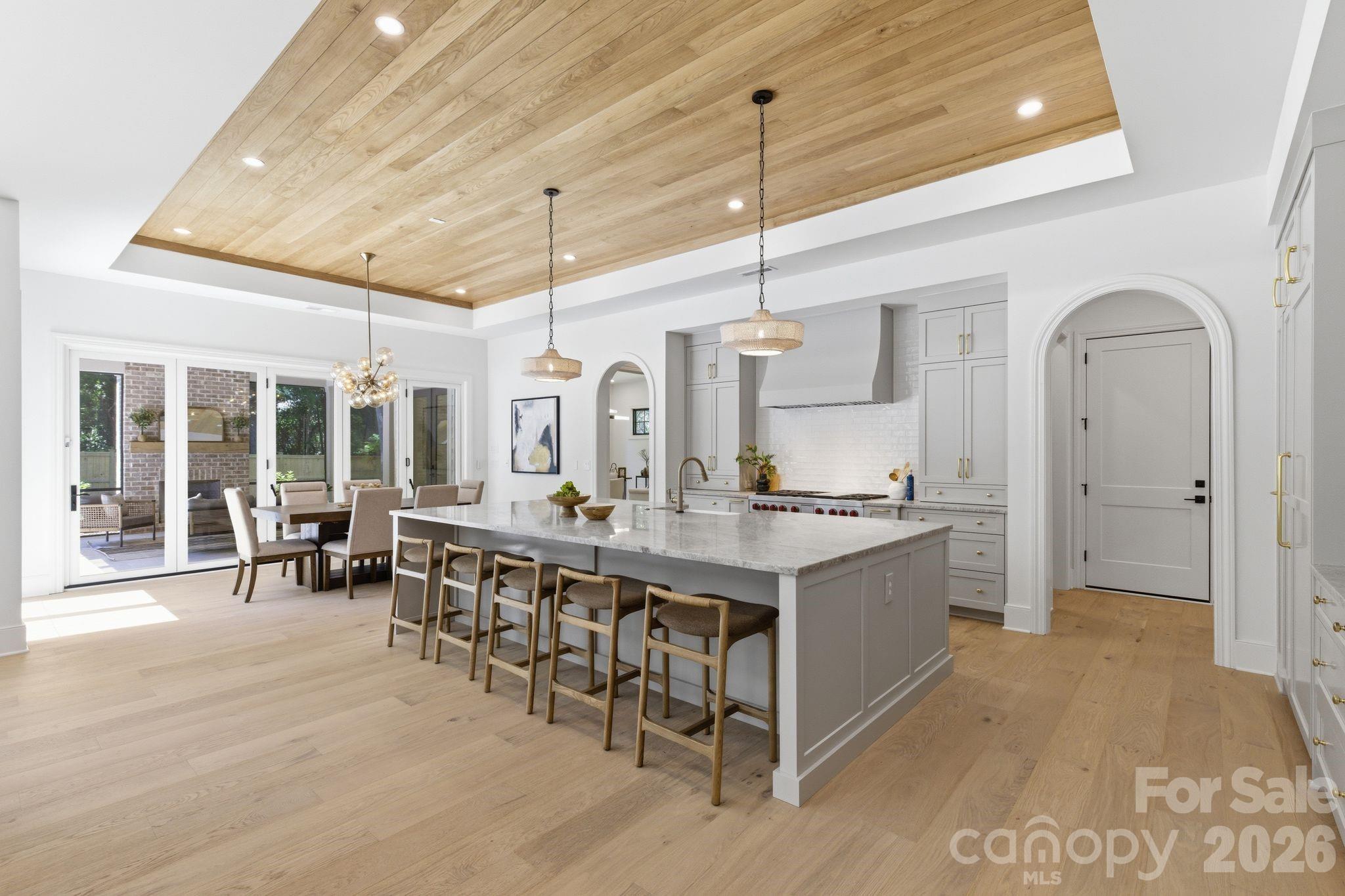 3028 Eastham Lane