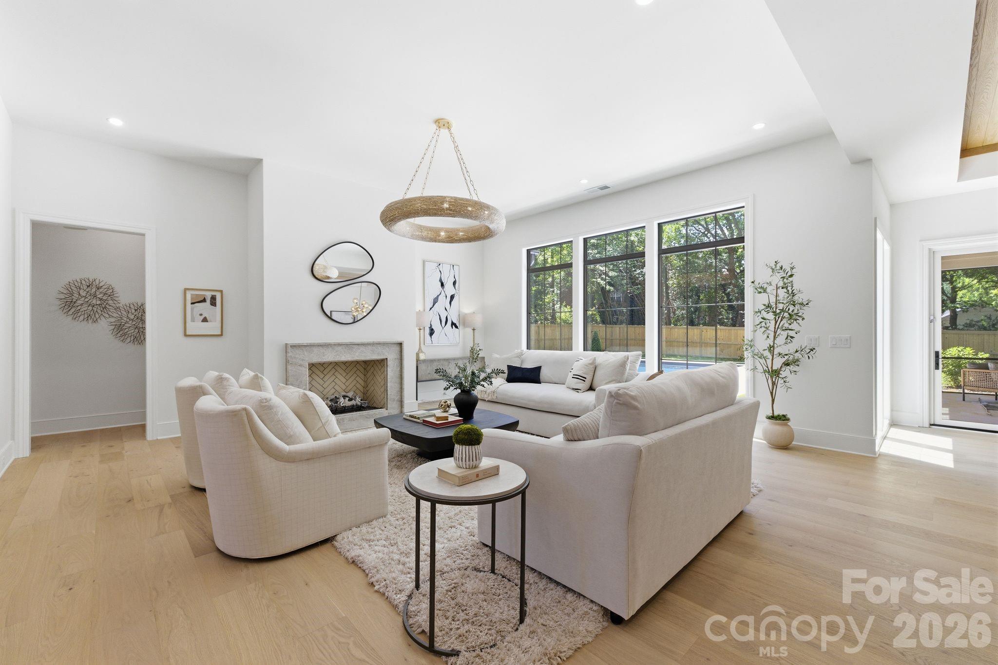3028 Eastham Lane