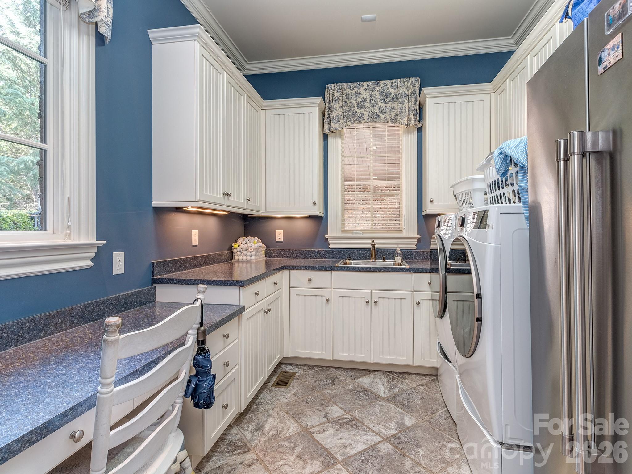 405 Eagle Bend Drive