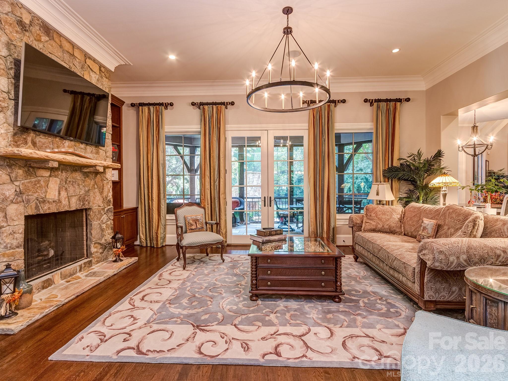 405 Eagle Bend Drive