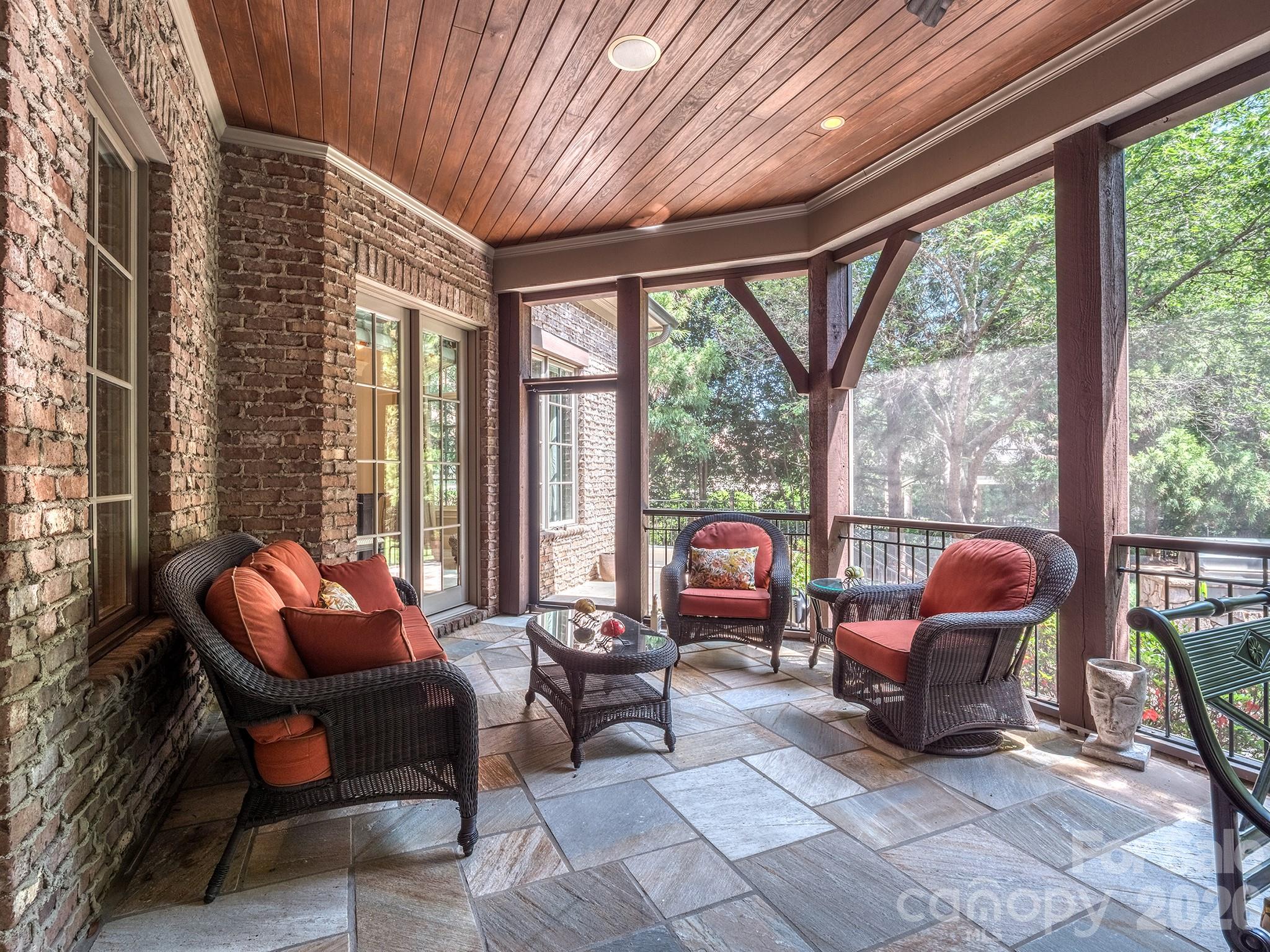 405 Eagle Bend Drive