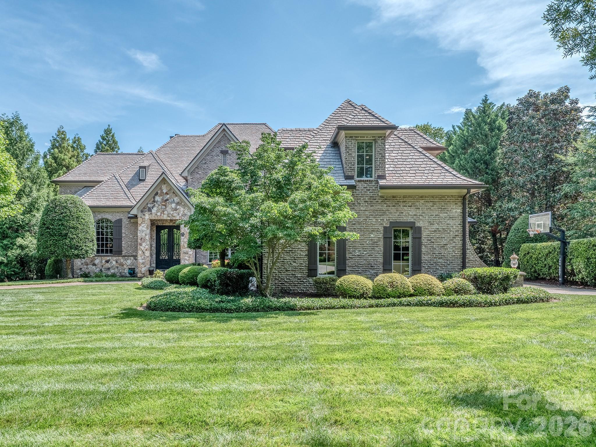 405 Eagle Bend Drive