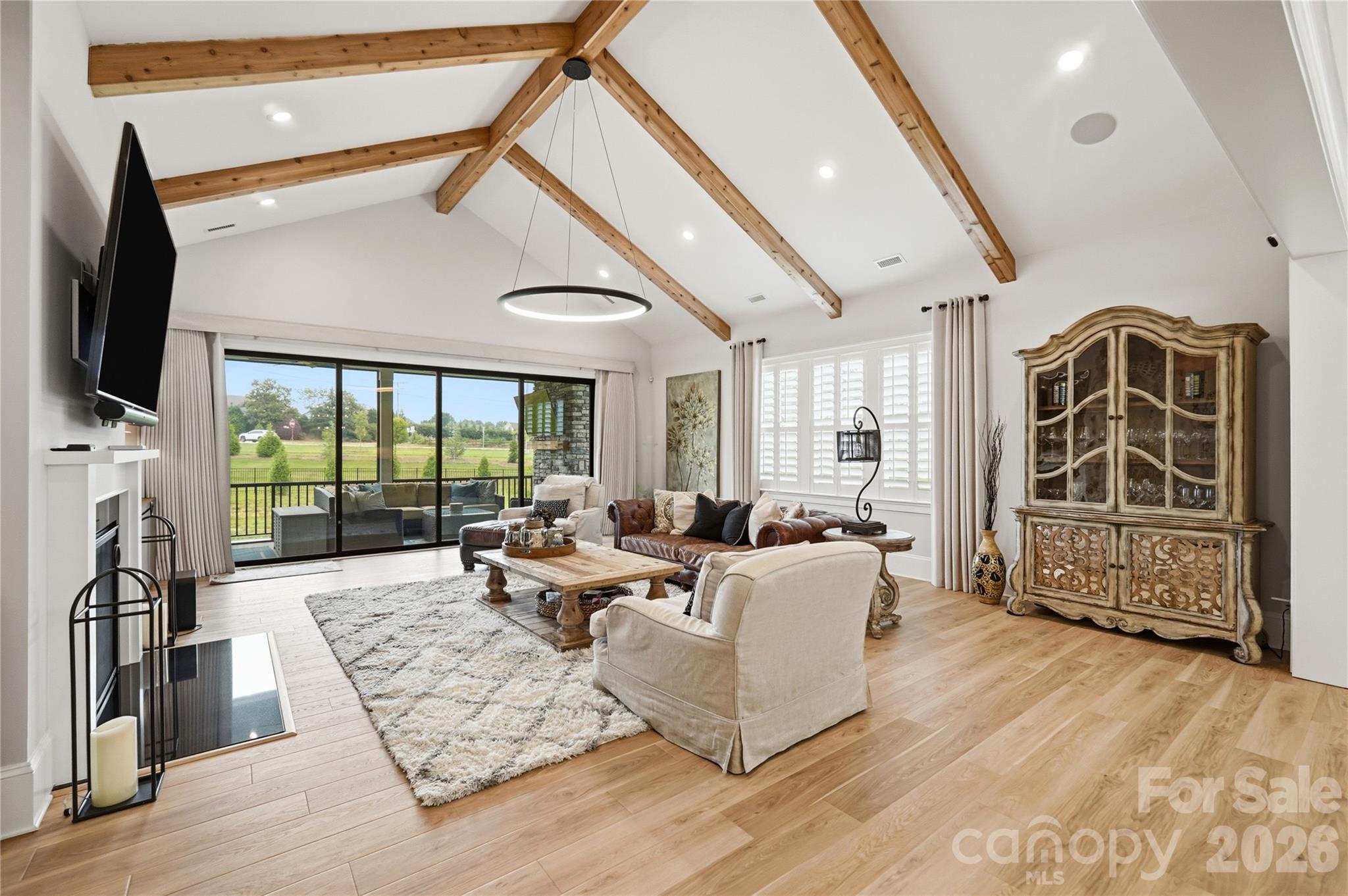 1318 Pomar Circle