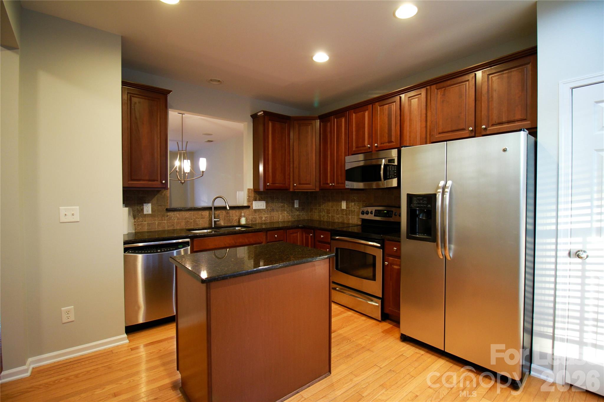 264 W Bland Street