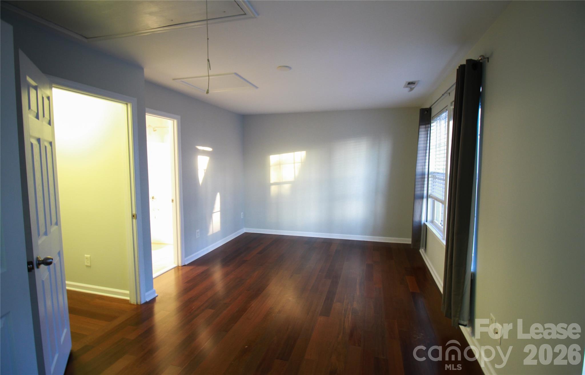 264 W Bland Street