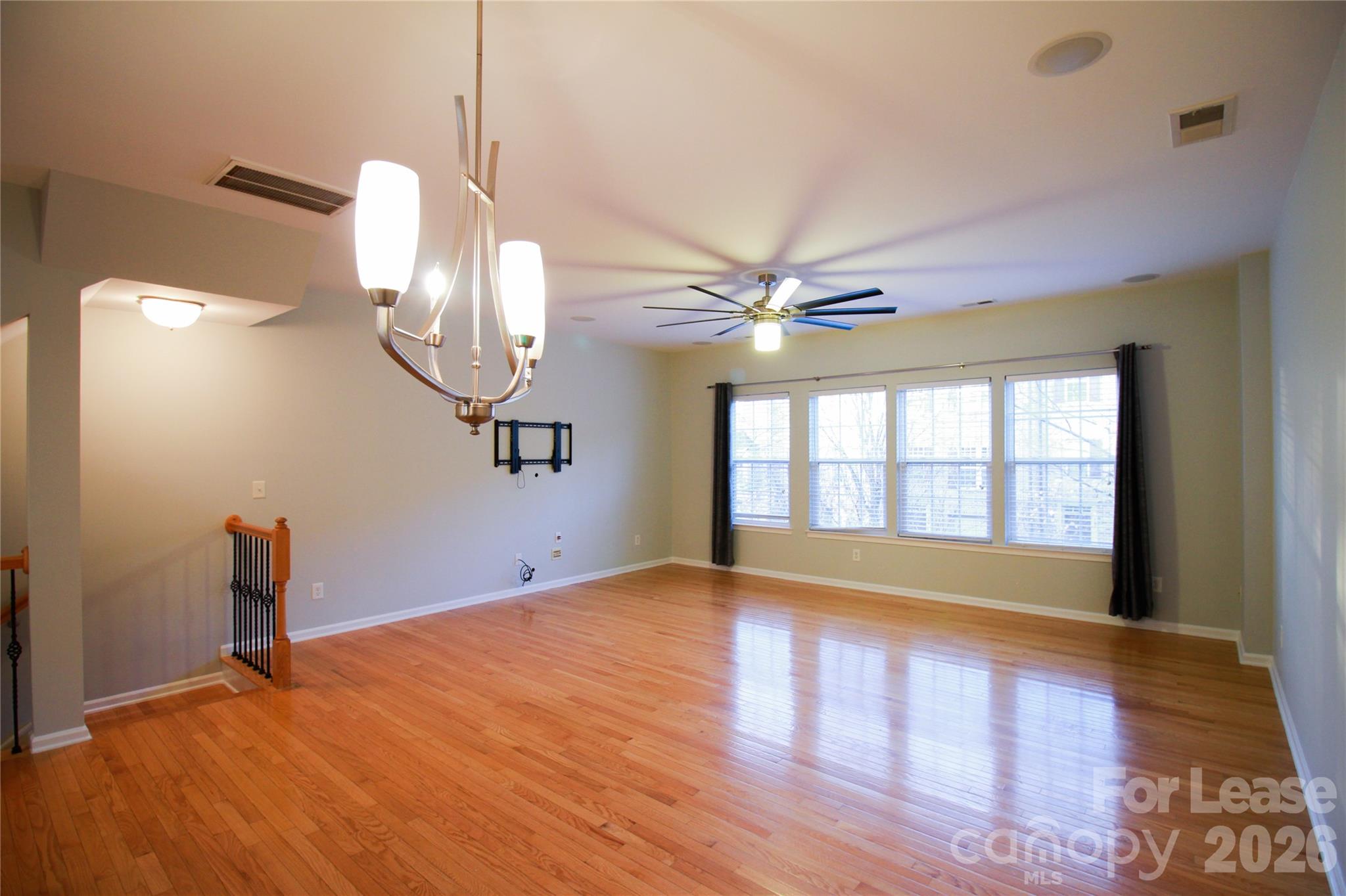 264 W Bland Street