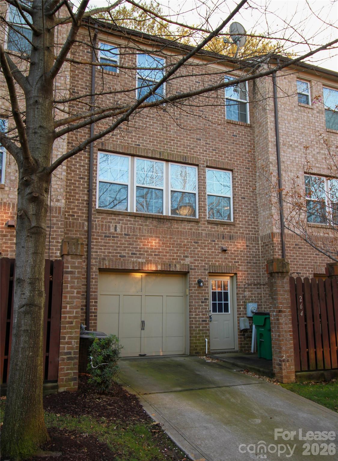 264 W Bland Street