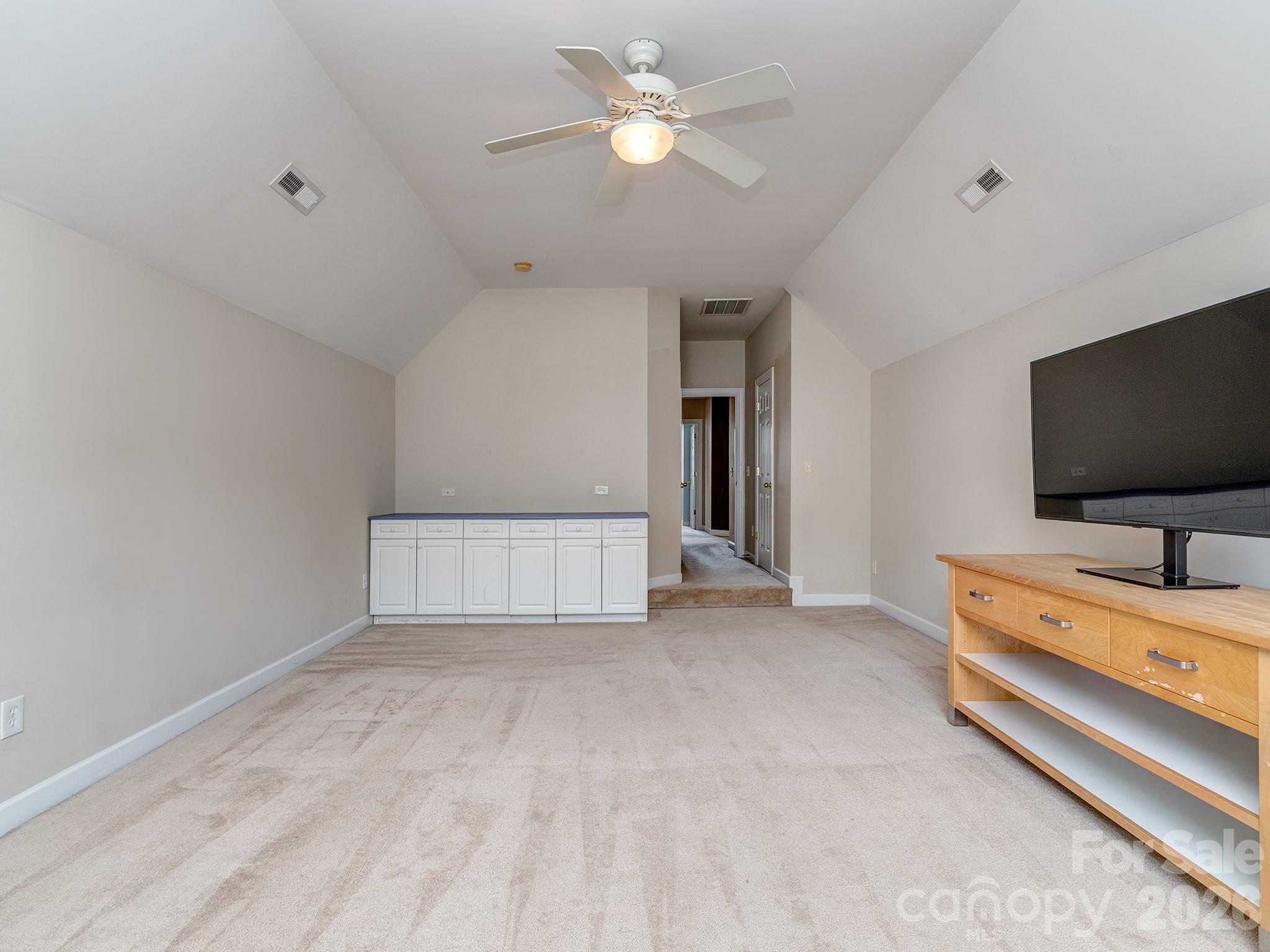 4027 Riseley Lane