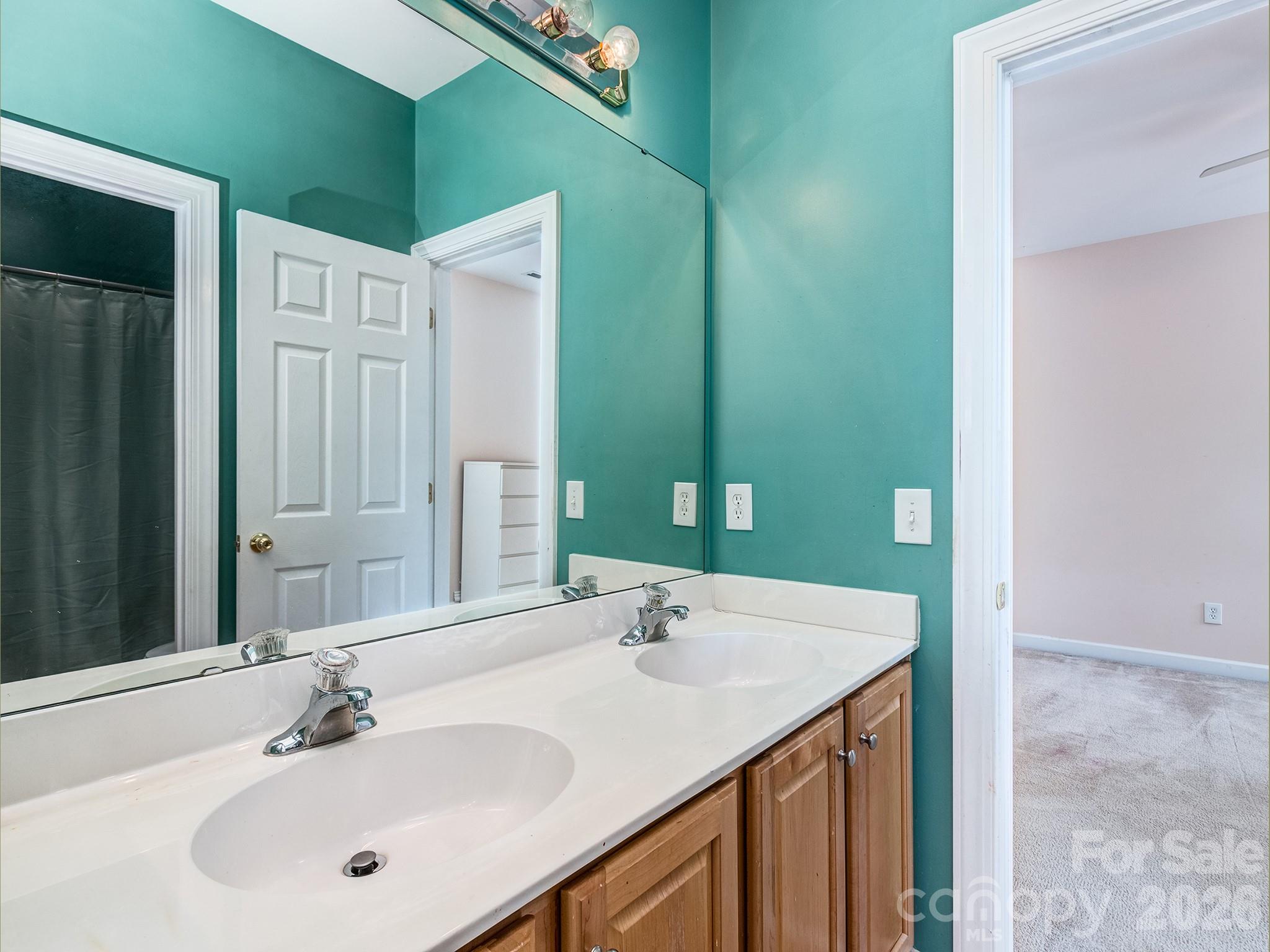4027 Riseley Lane