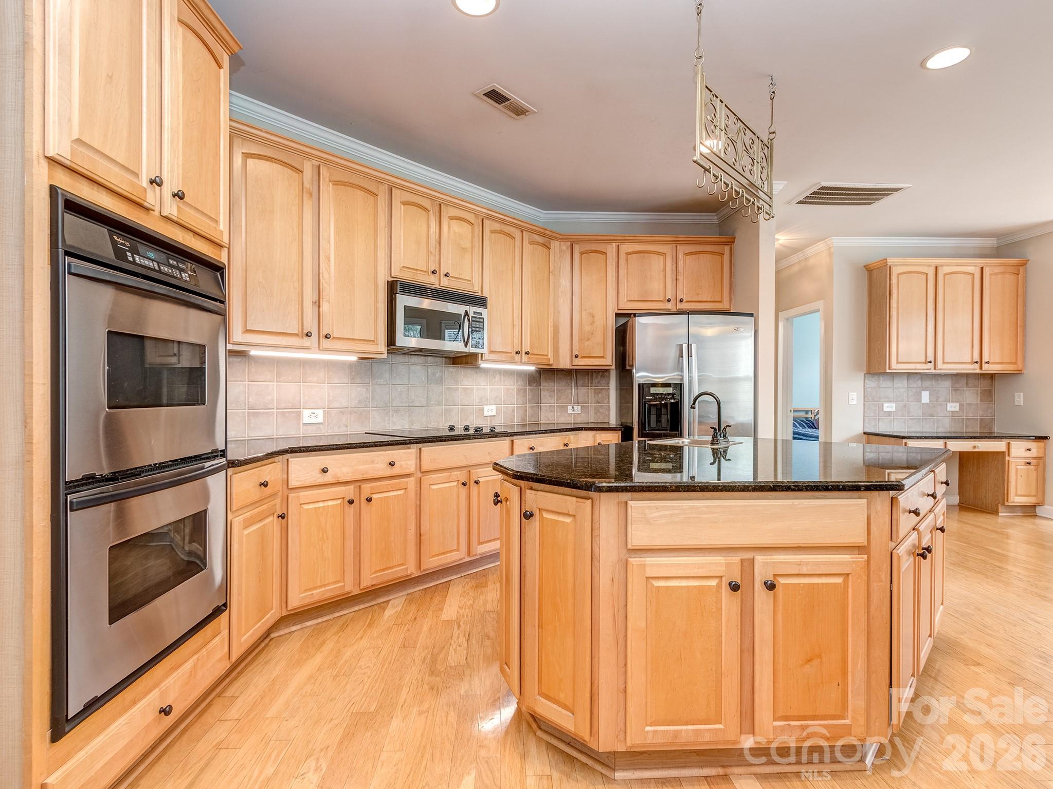 4027 Riseley Lane