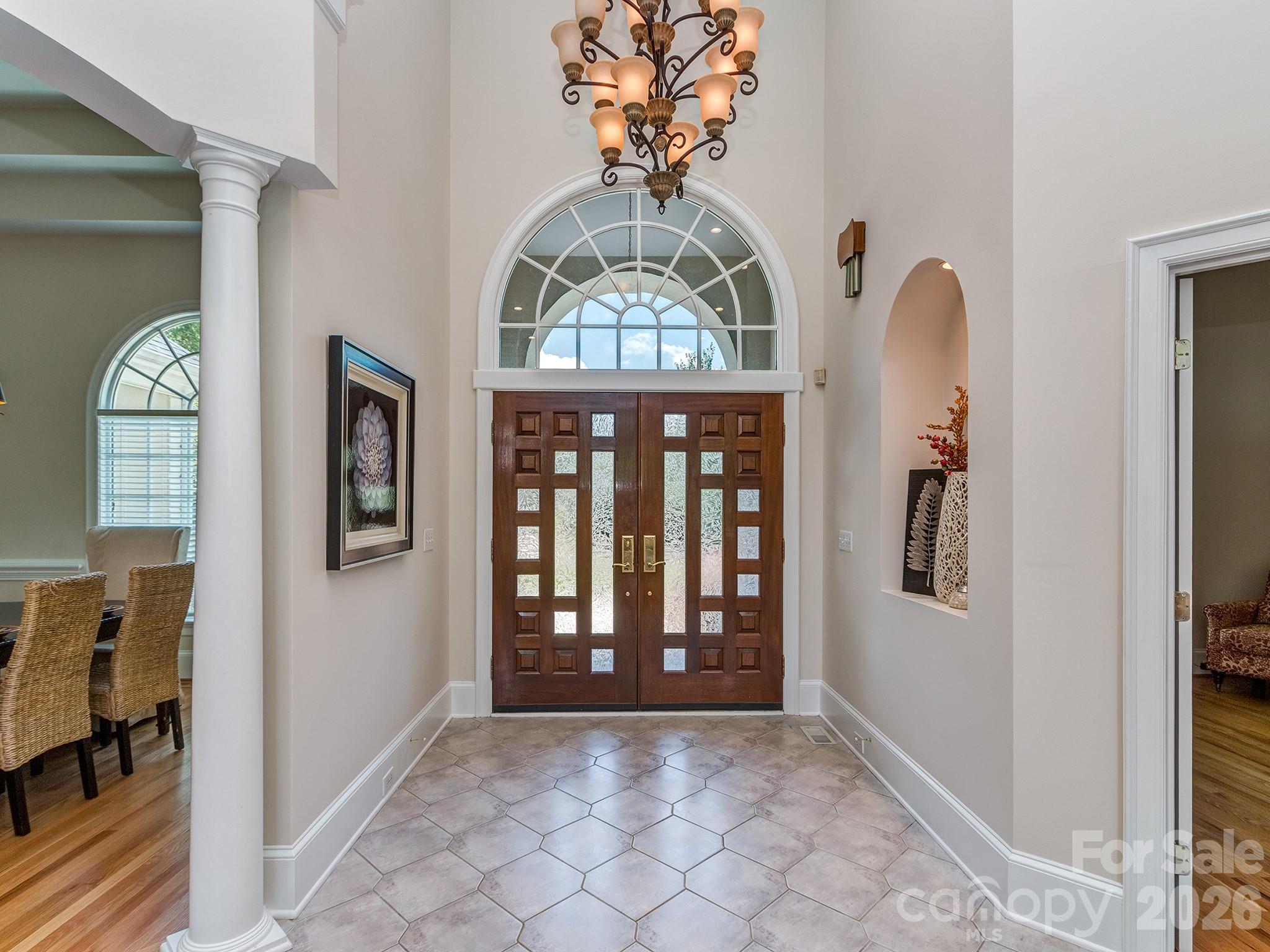 1733 White Pond Lane