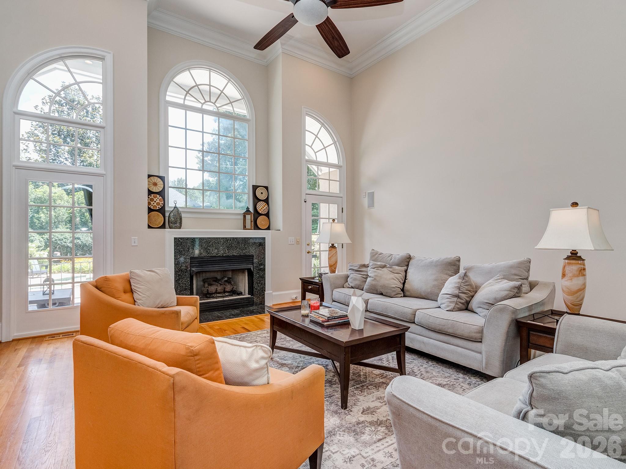 1733 White Pond Lane
