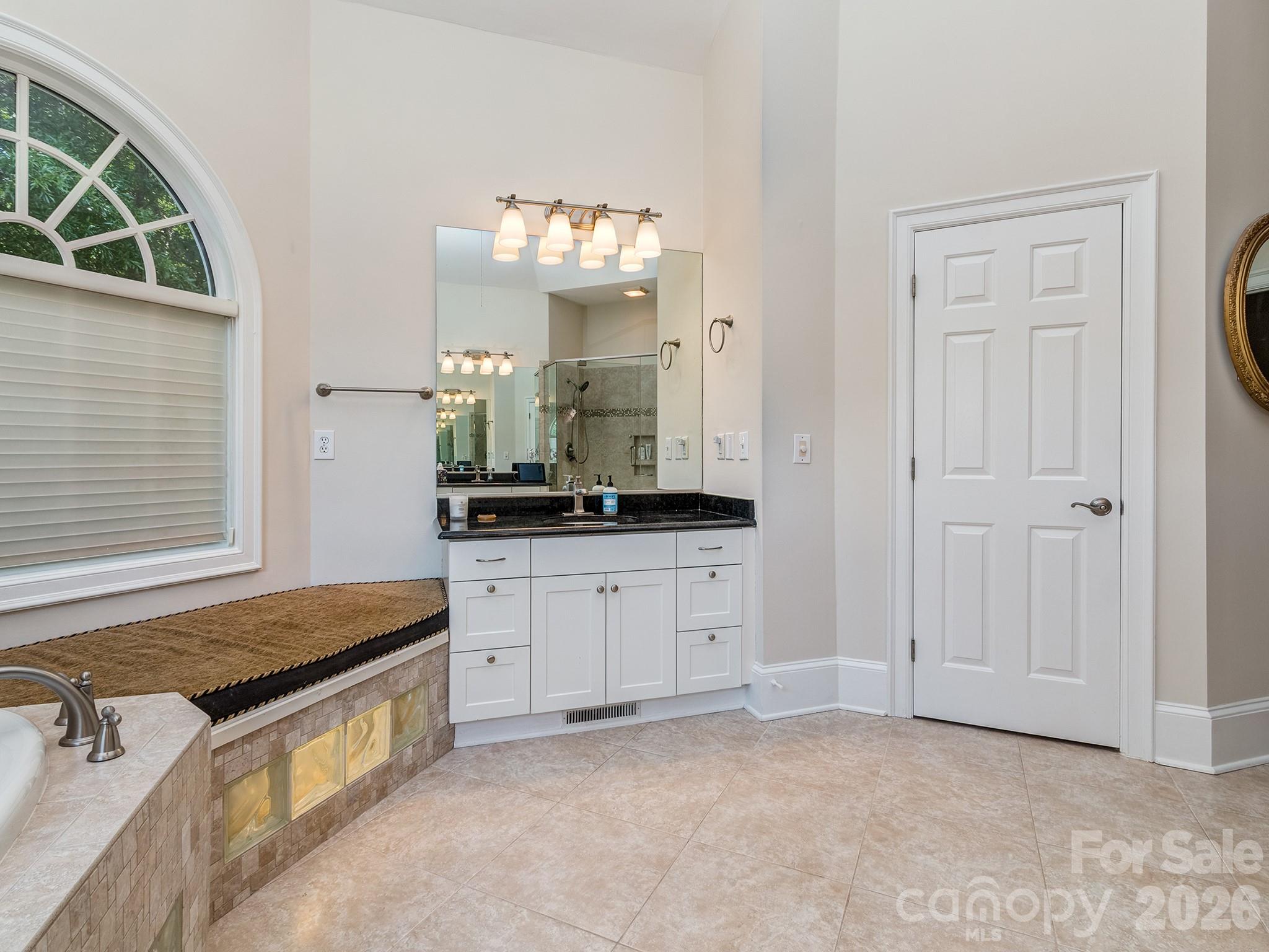 1733 White Pond Lane
