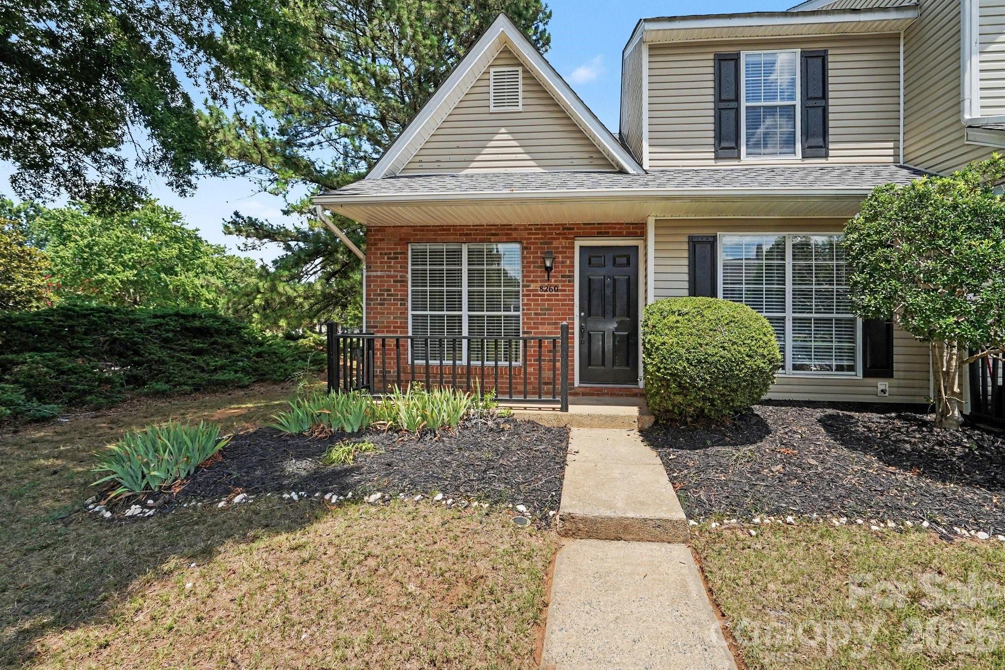 8260 Golf Ridge Drive Charlotte Nc Us 28277 Car4402112