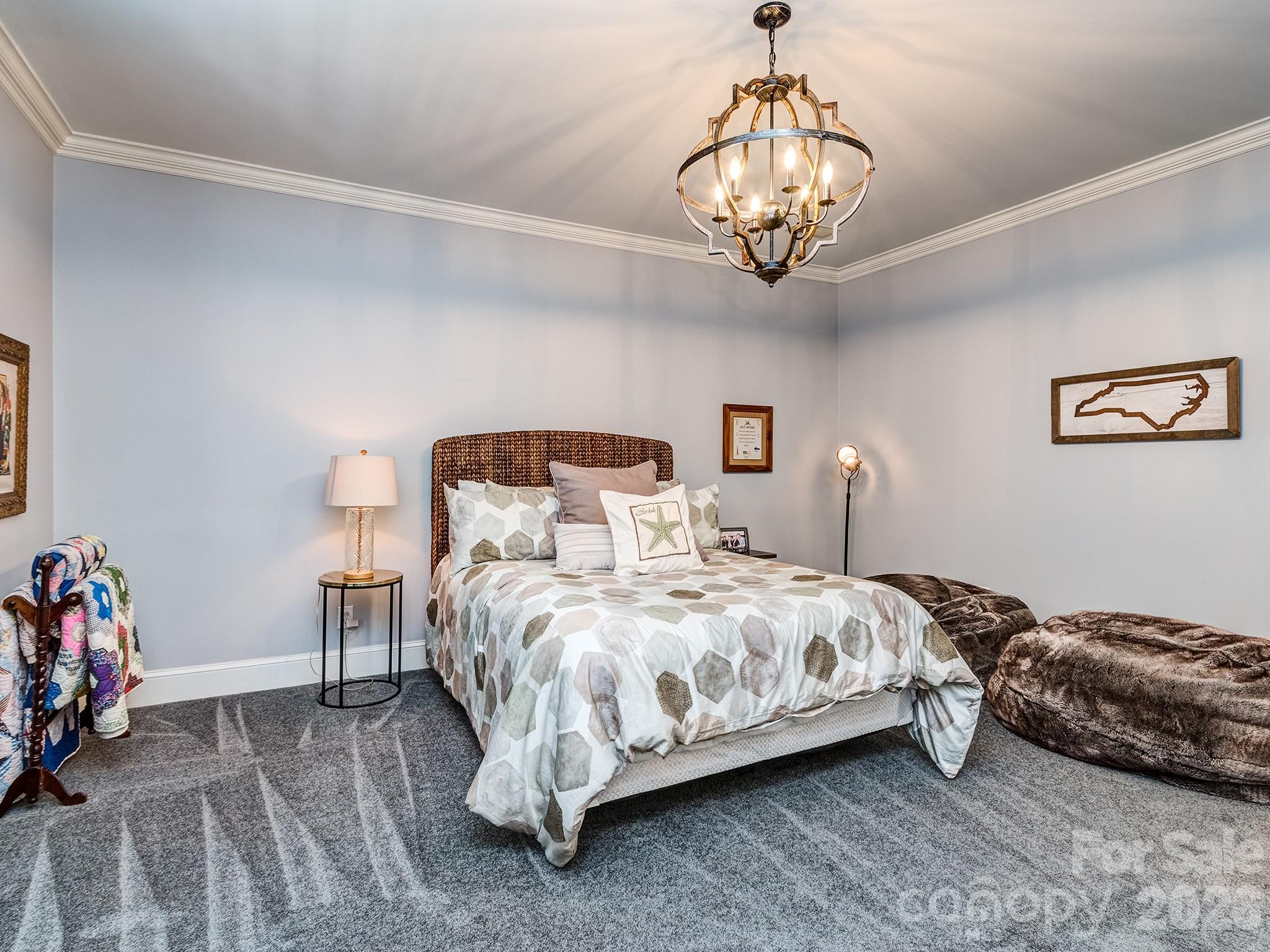 5904 Cabell View Court