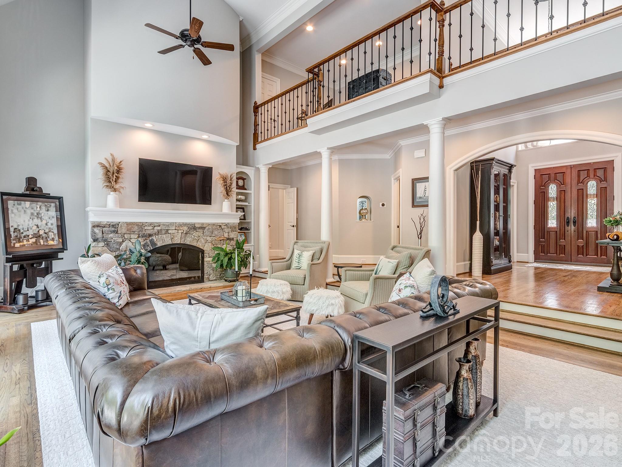 5904 Cabell View Court