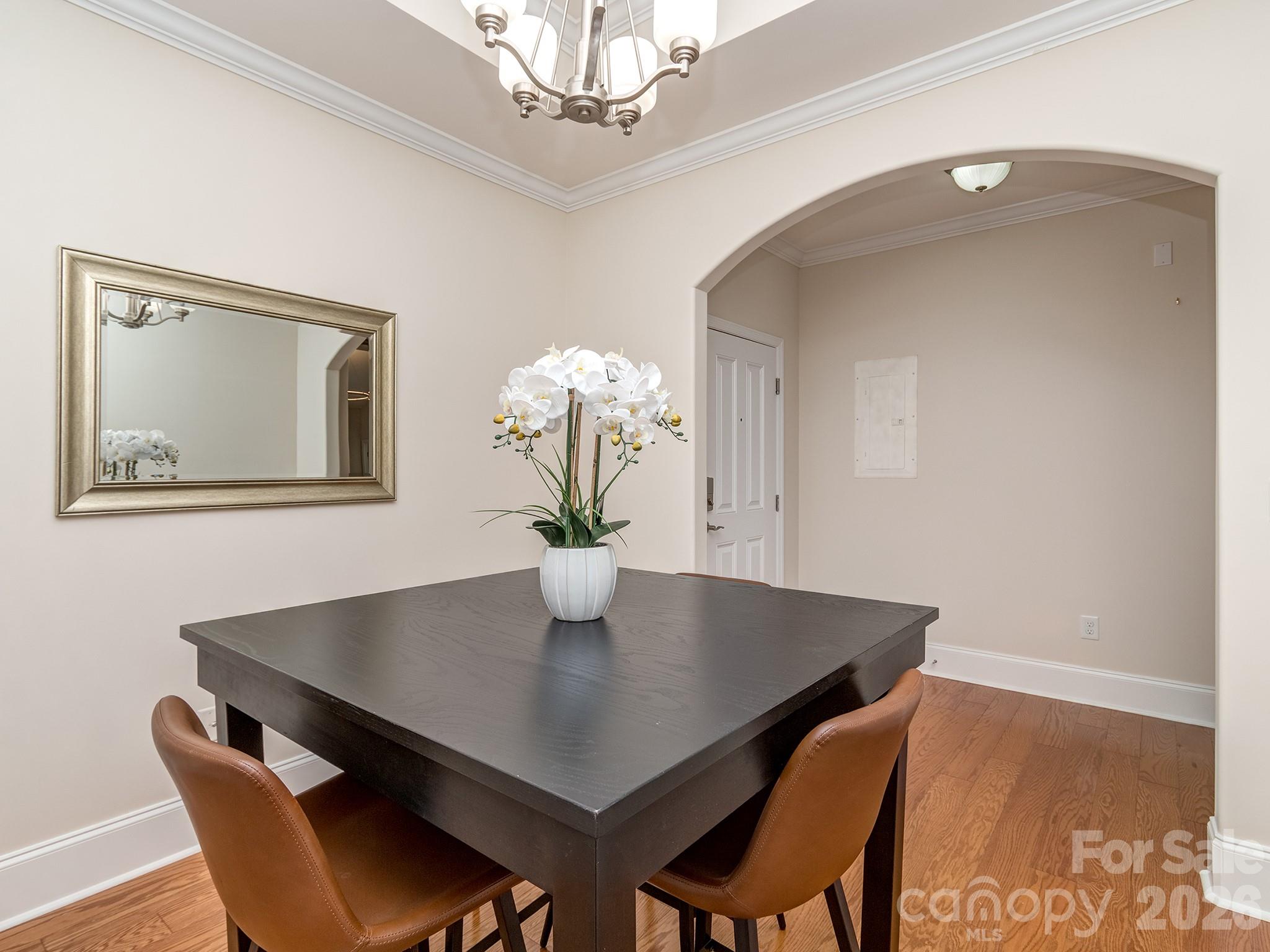 6605 Central Pacific Avenue Unit: 403