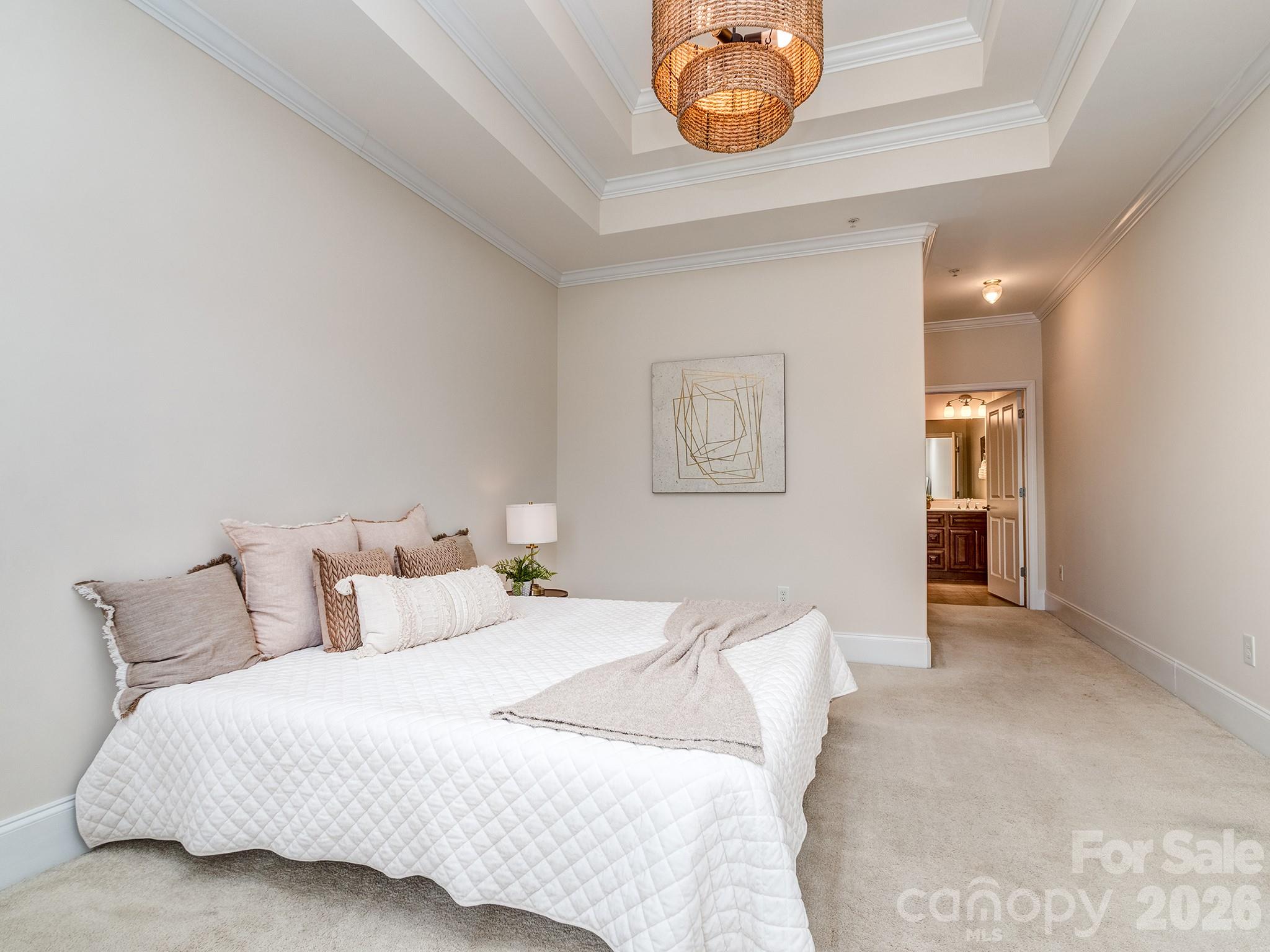 6605 Central Pacific Avenue Unit: 403