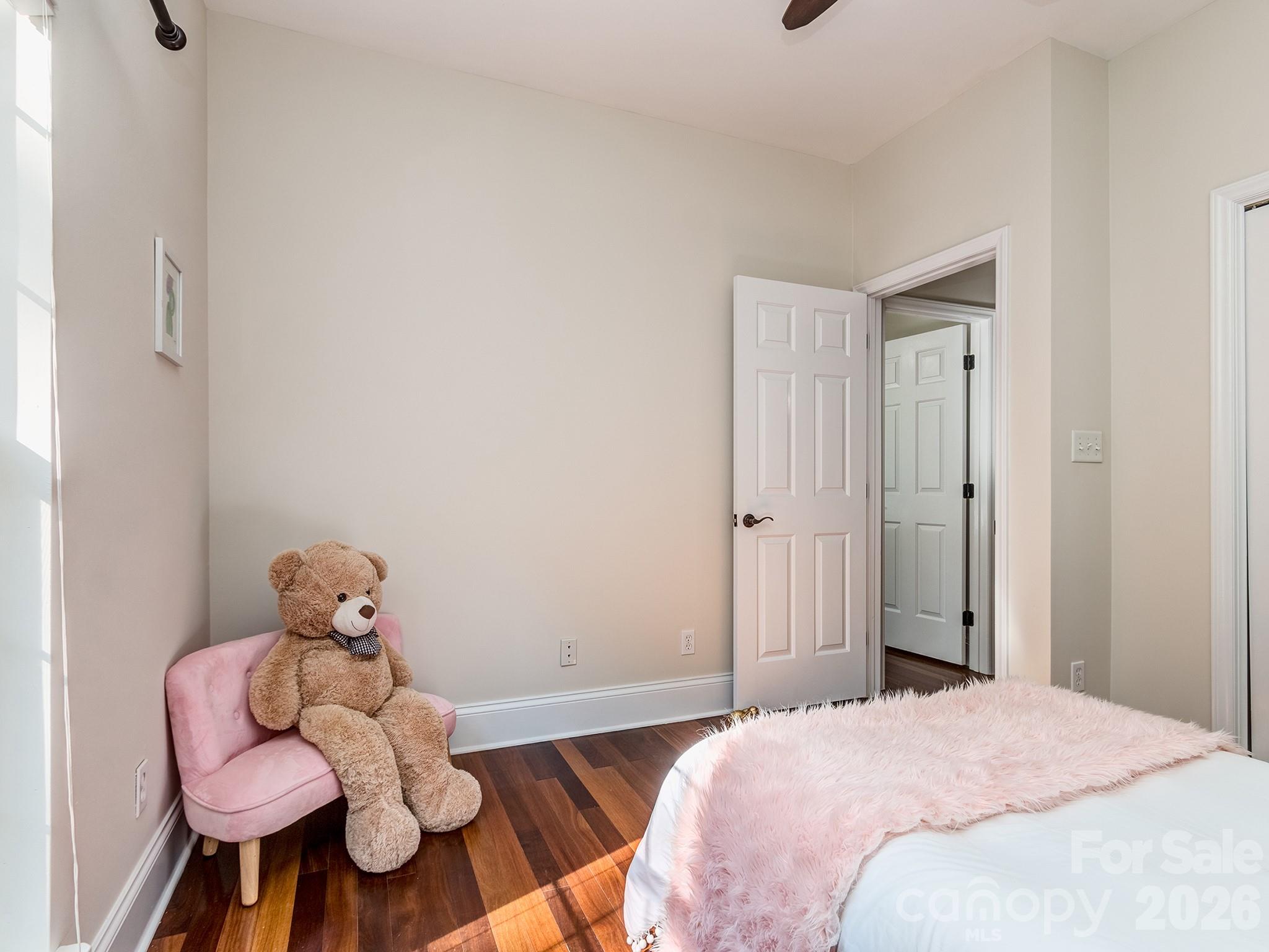7024 Passeres Court