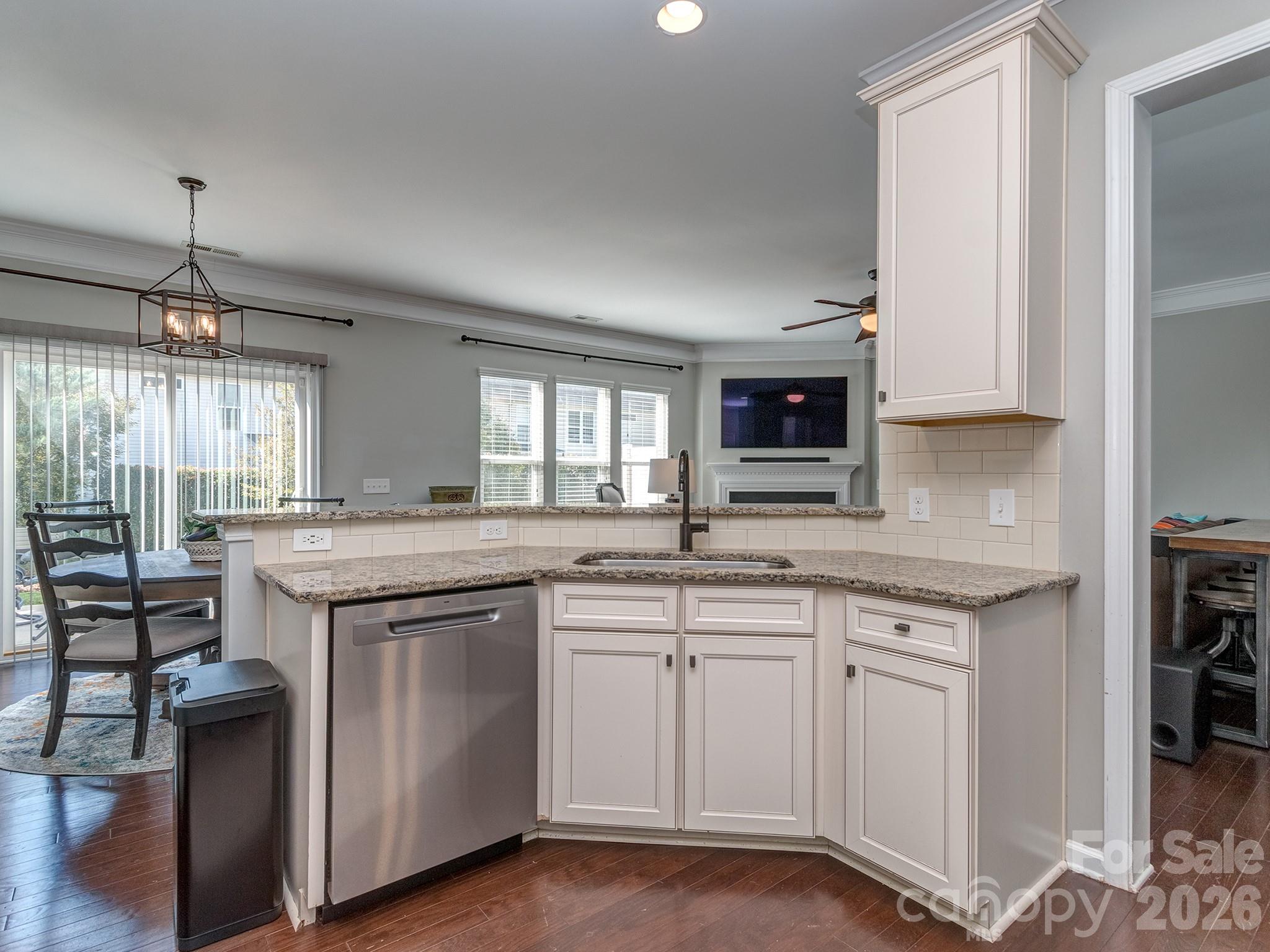 5951 Carrollton Lane