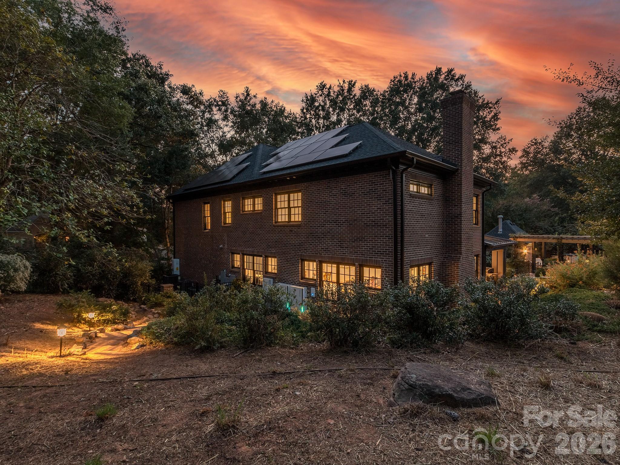 5307 Mirabell Road