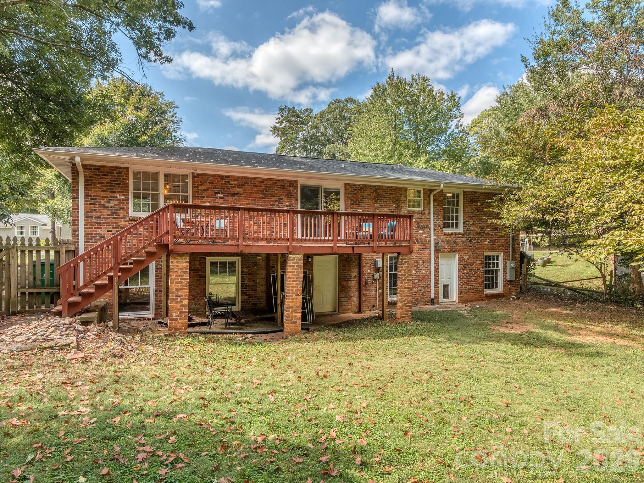 611 Reynolds Drive