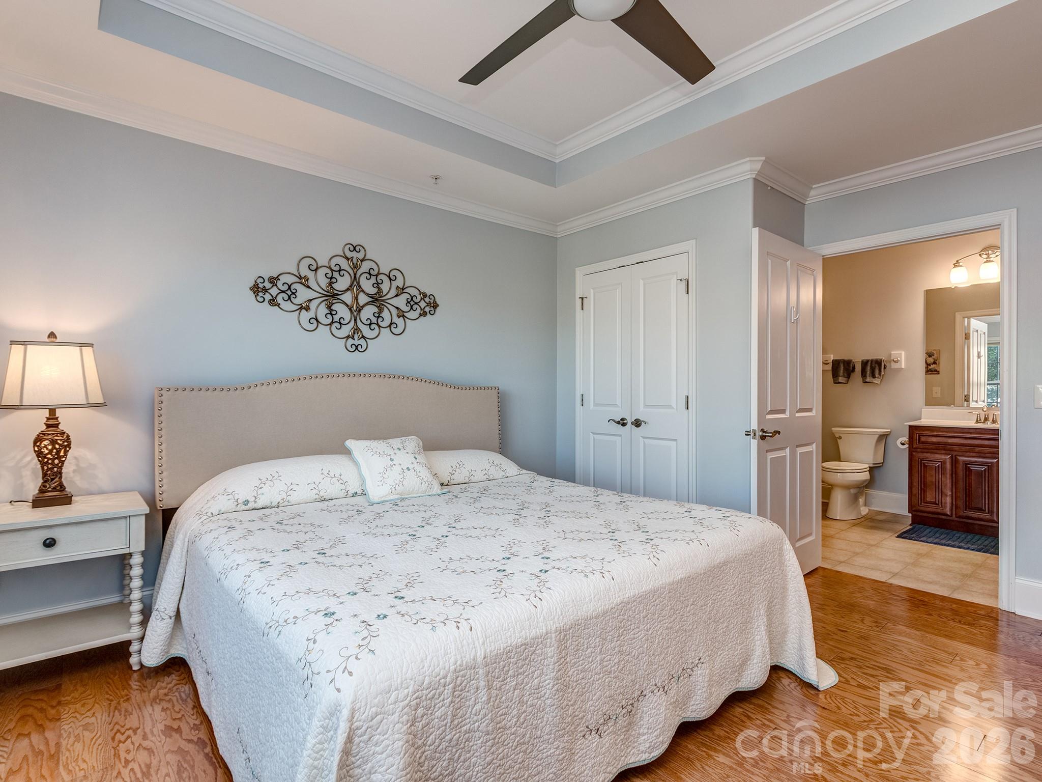6605 Central Pacific Avenue Unit: 302
