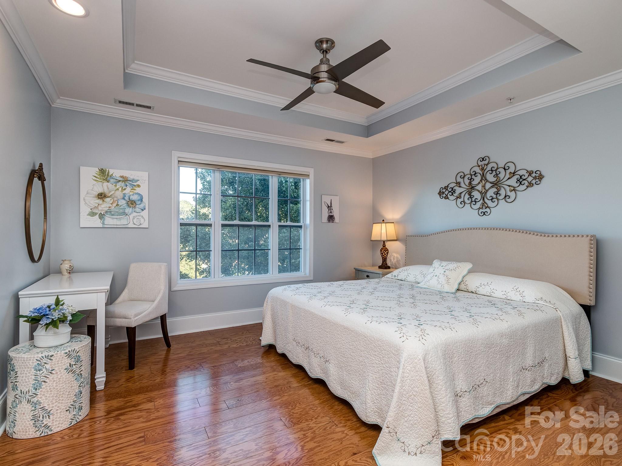 6605 Central Pacific Avenue Unit: 302