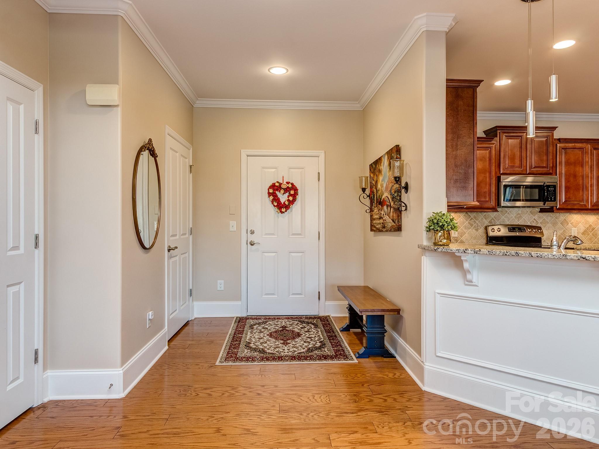 6605 Central Pacific Avenue Unit: 302