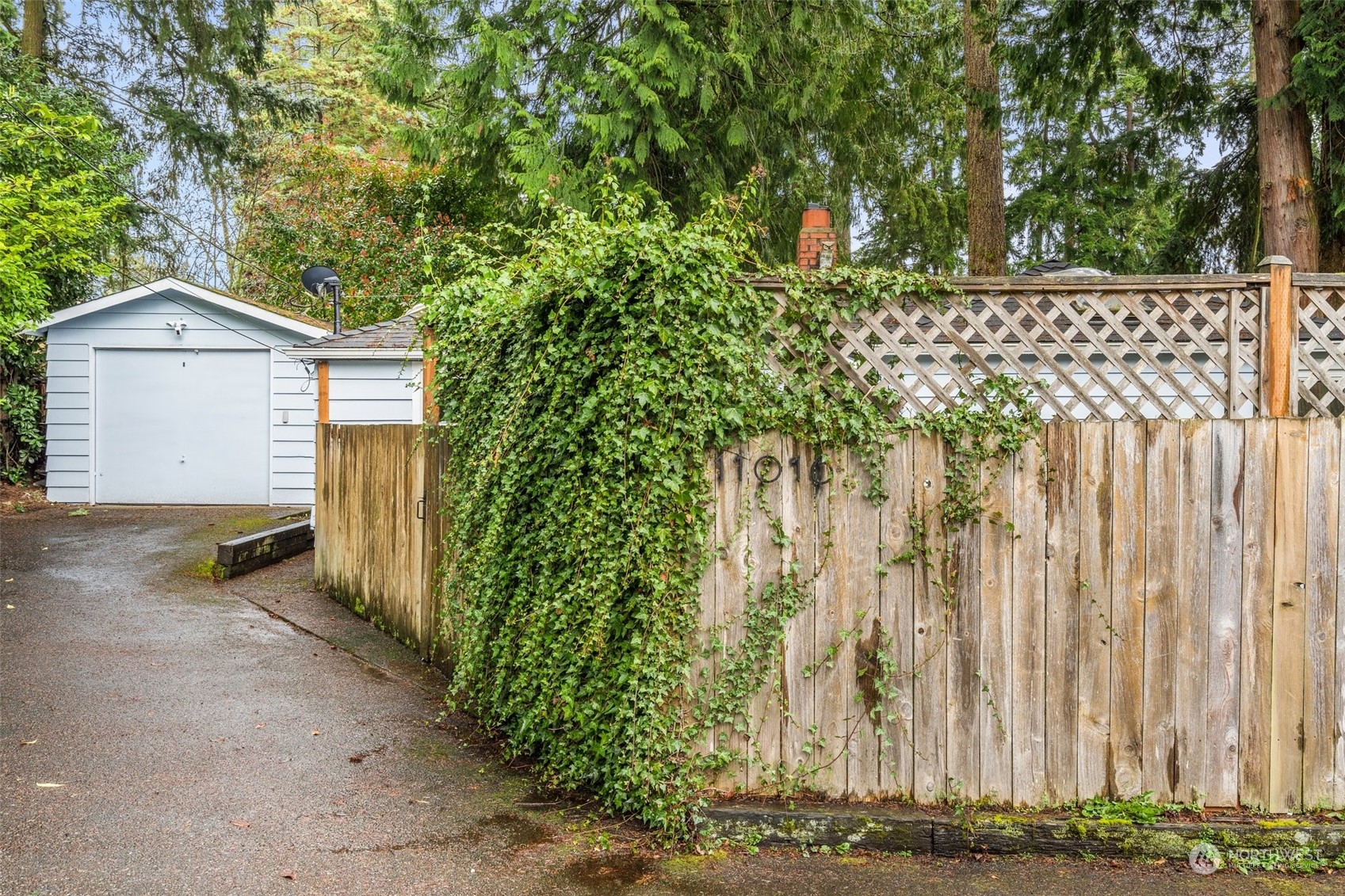 11016 15th Avenue NE