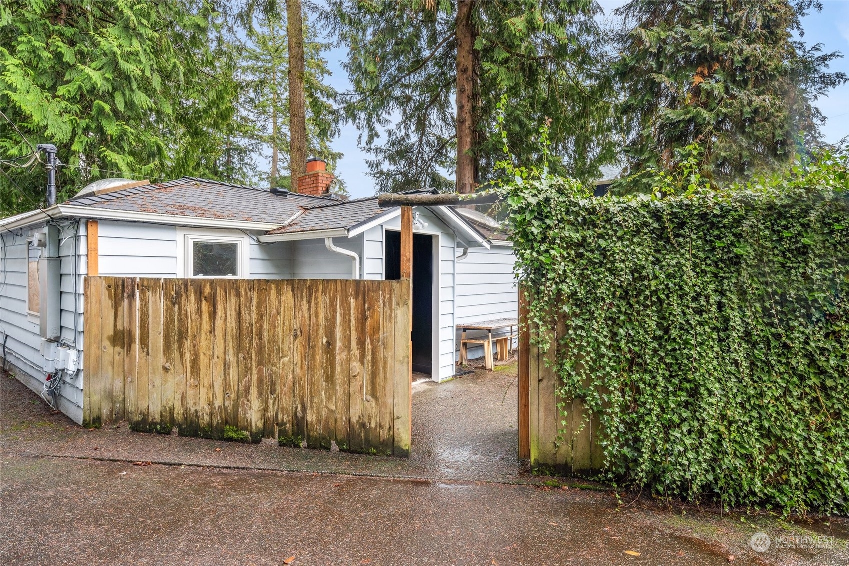 11016 15th Avenue NE