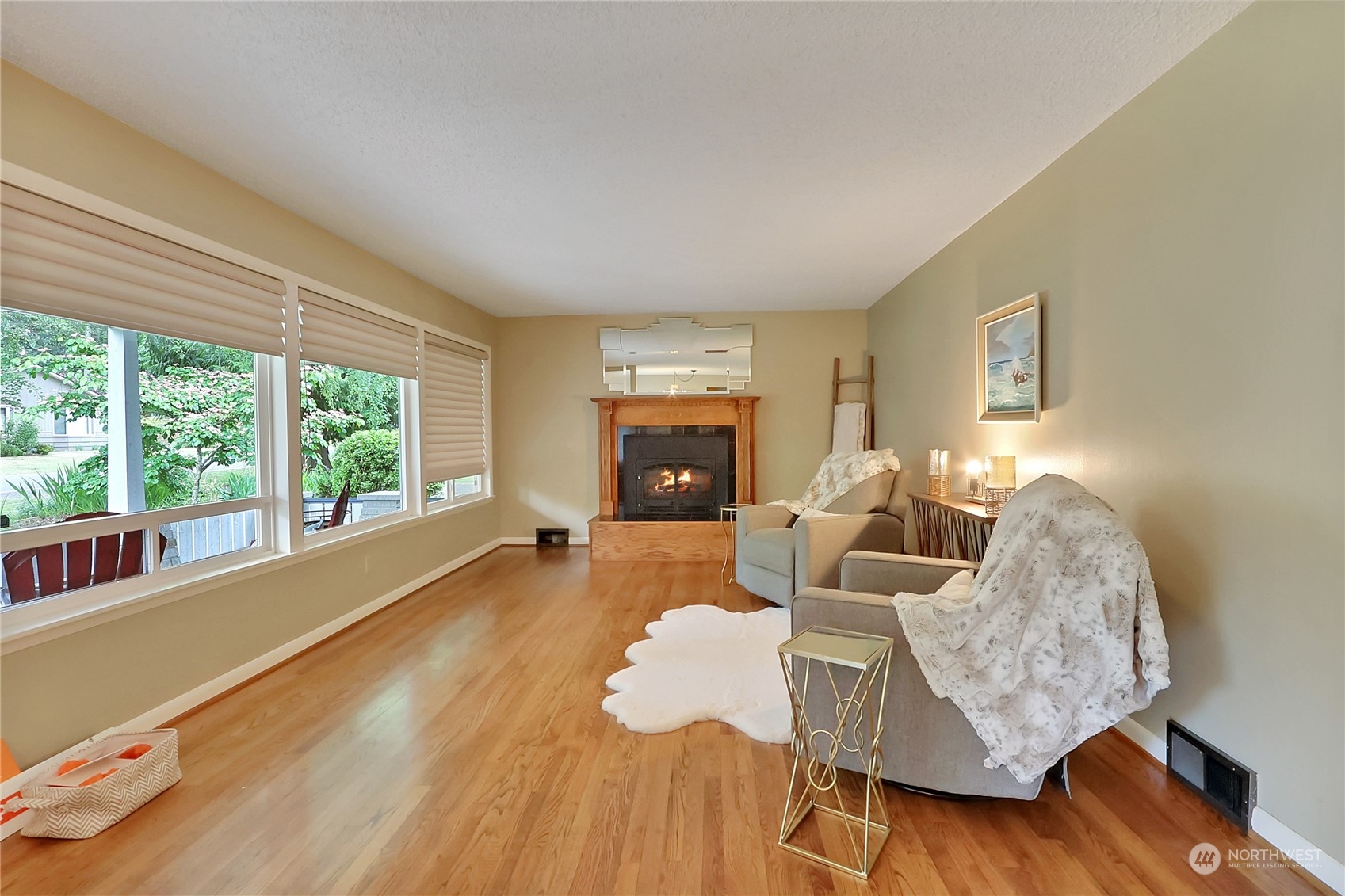 16833 19th Avenue SW