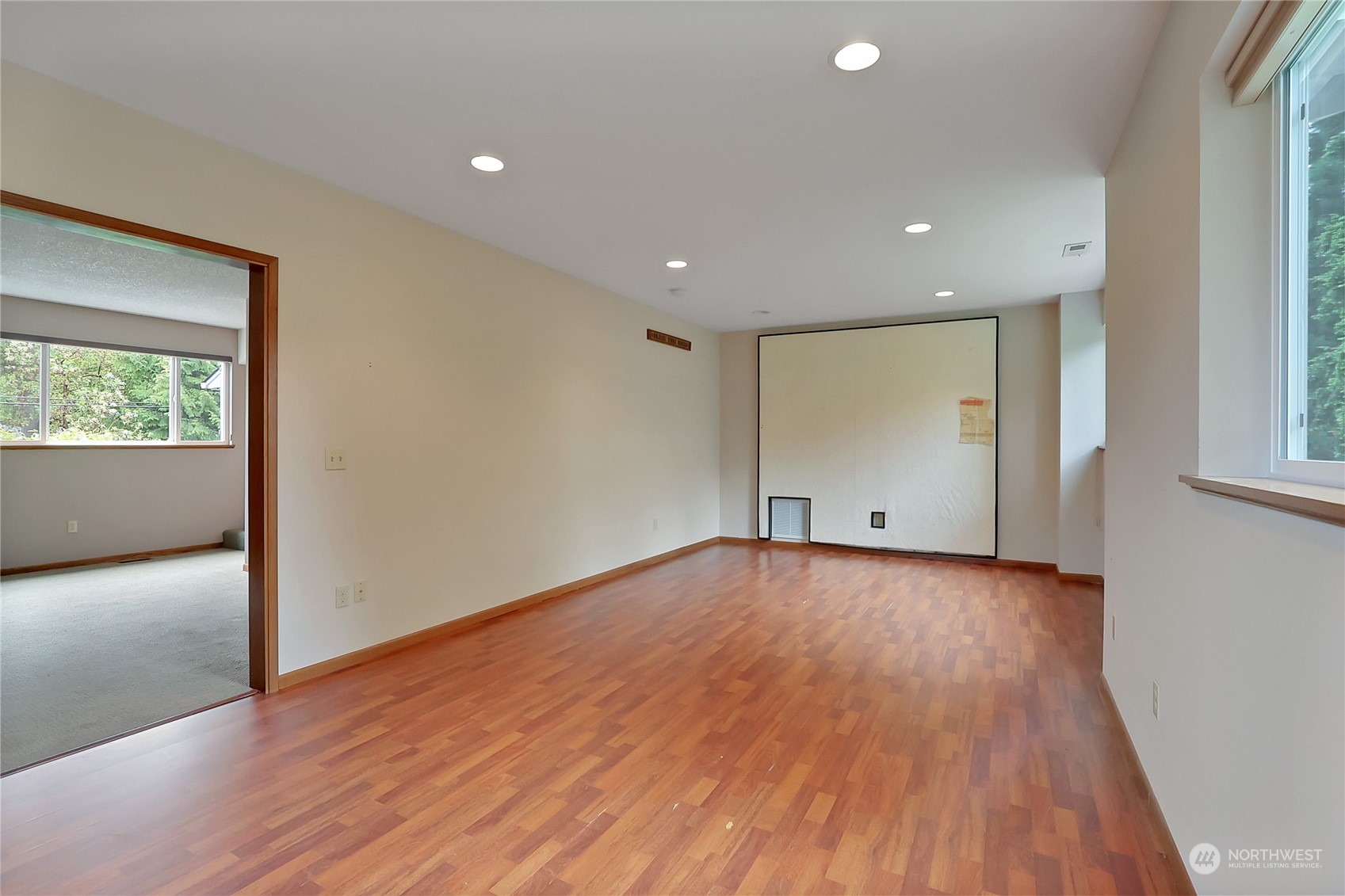 16833 19th Avenue SW