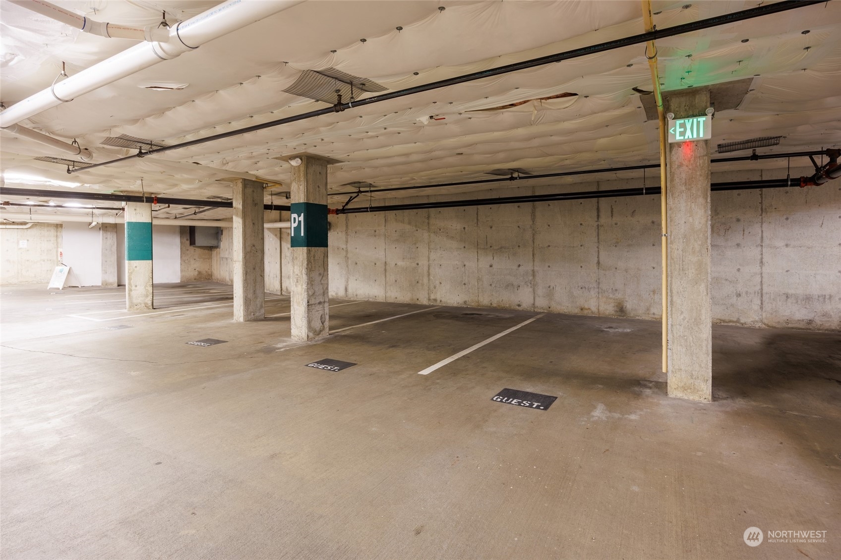 3221 SW Avalon Way Unit: 305