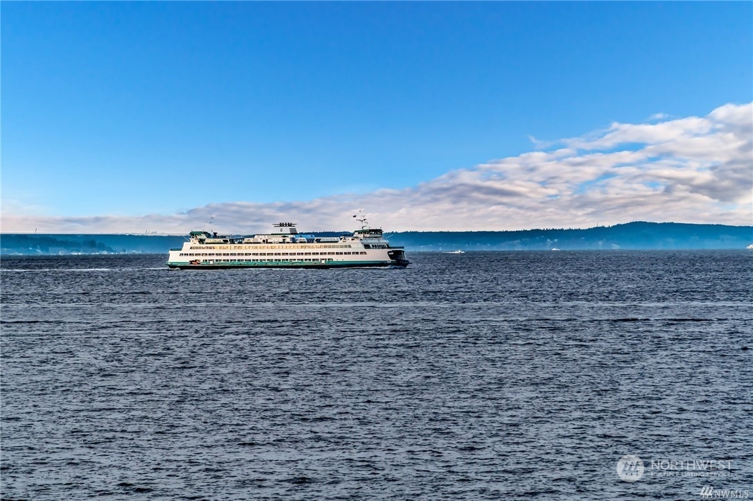 1210 Alki Avenue SW Unit: 400