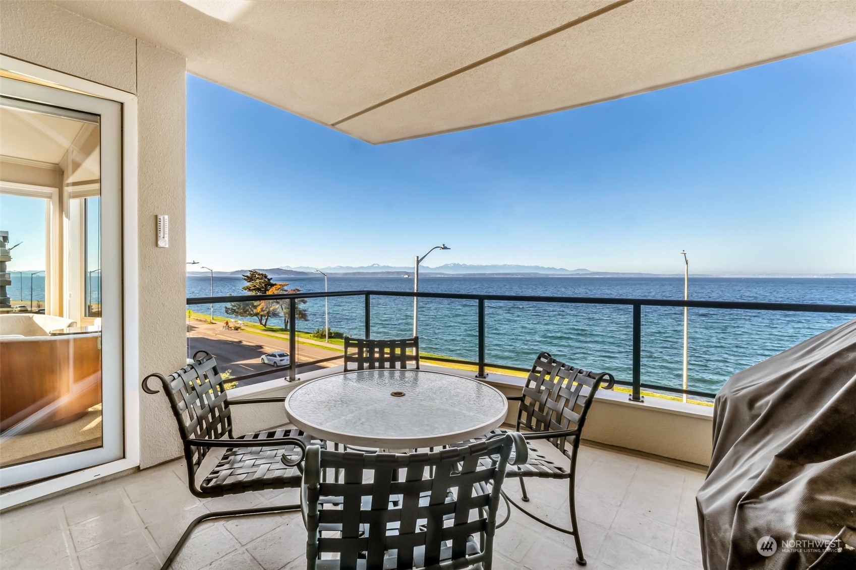 1210 Alki Avenue SW Unit: 400