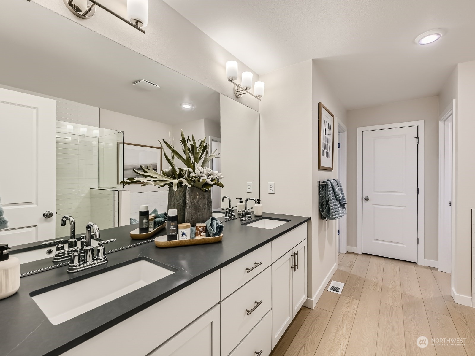 3439 SW Anchorage Lane Unit: 10