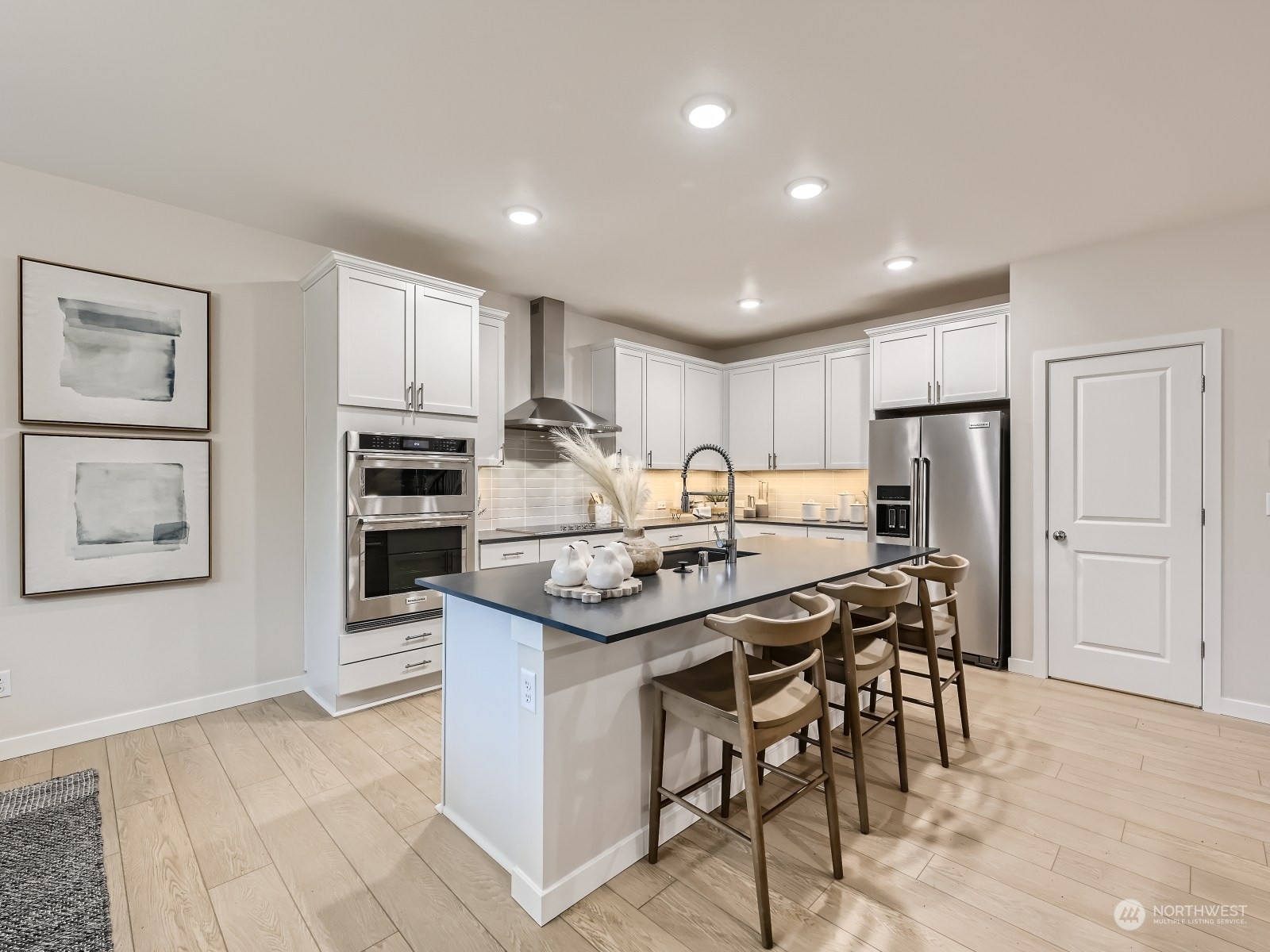 3439 SW Anchorage Lane Unit: 10