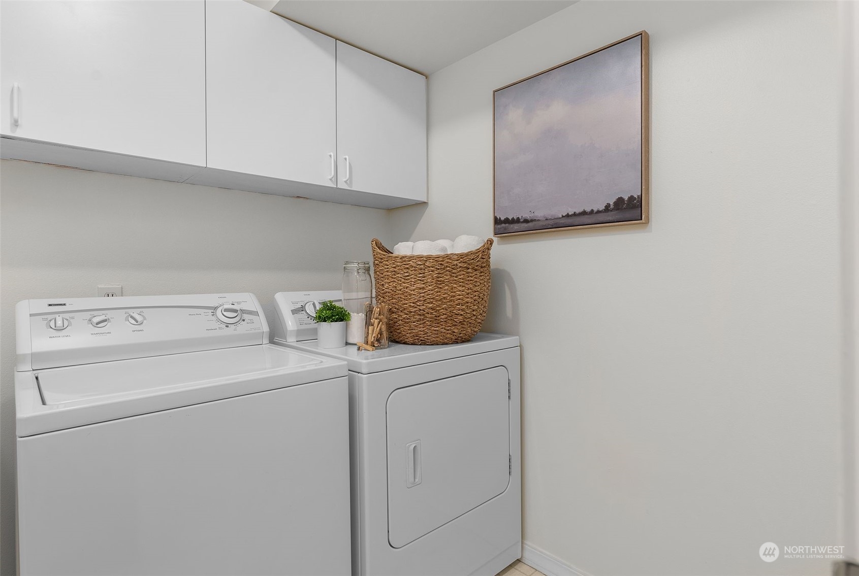 4527 45th Avenue SW Unit: 302S