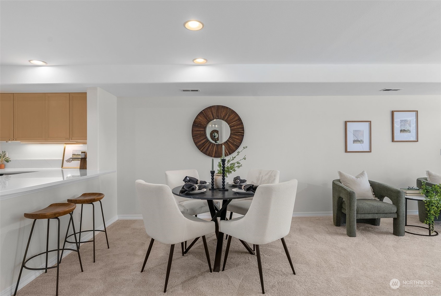 4527 45th Avenue SW Unit: 302S