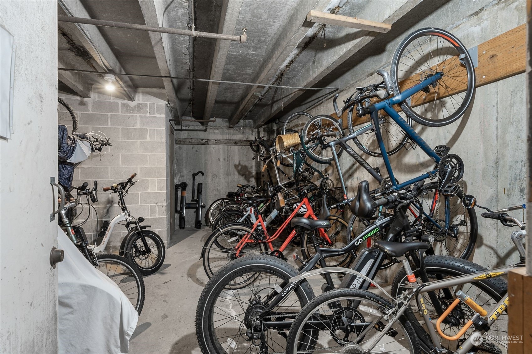 3717 Beach Drive SW Unit: 315