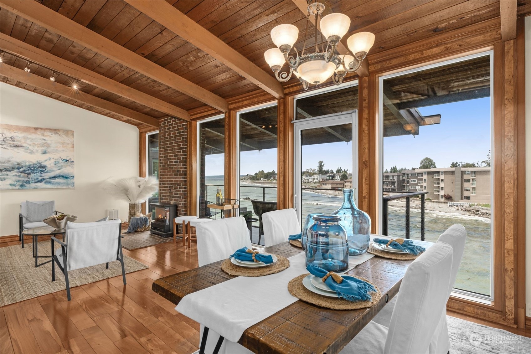 3717 Beach Drive SW Unit: 315