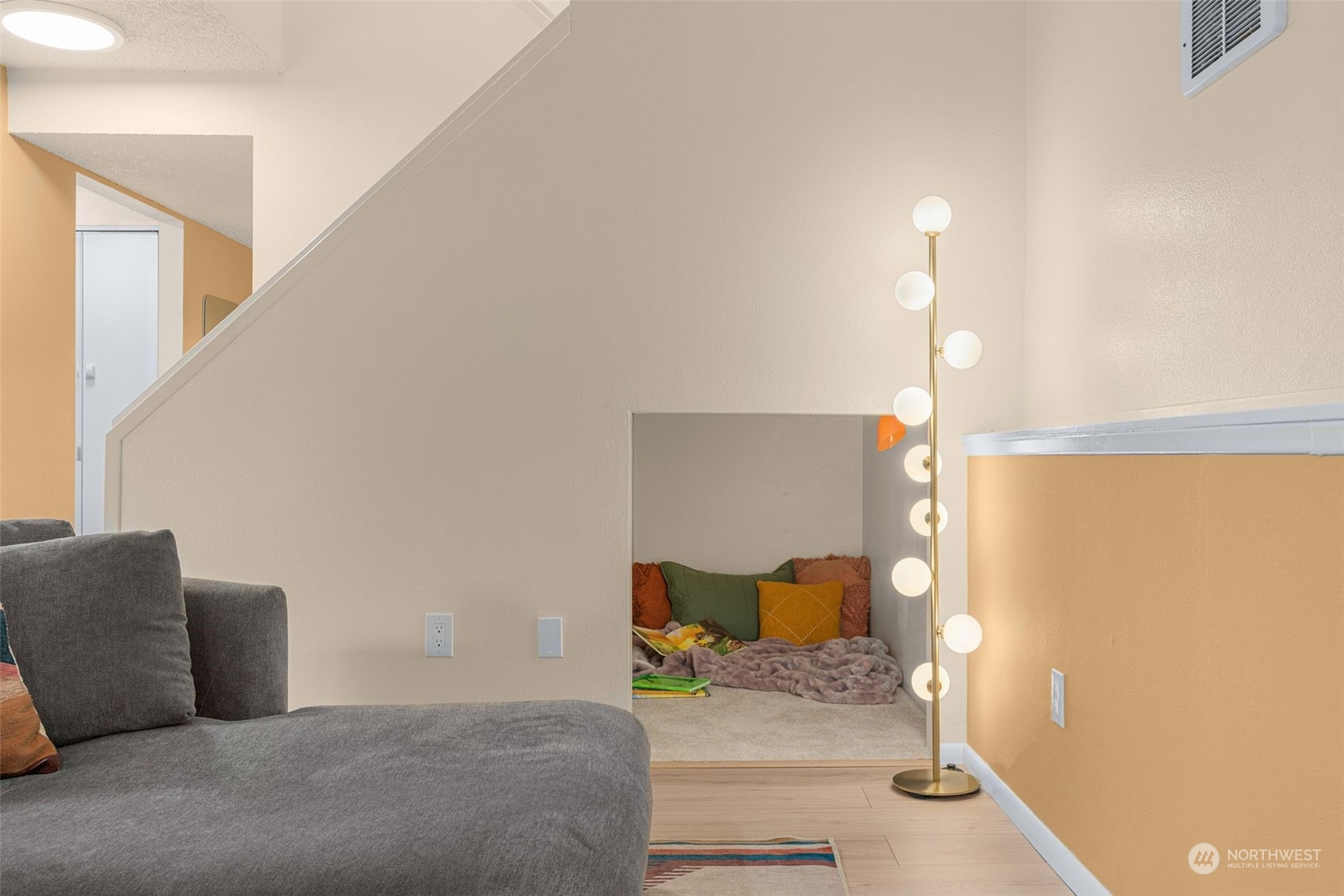 15926 3rd Place SW Unit: B