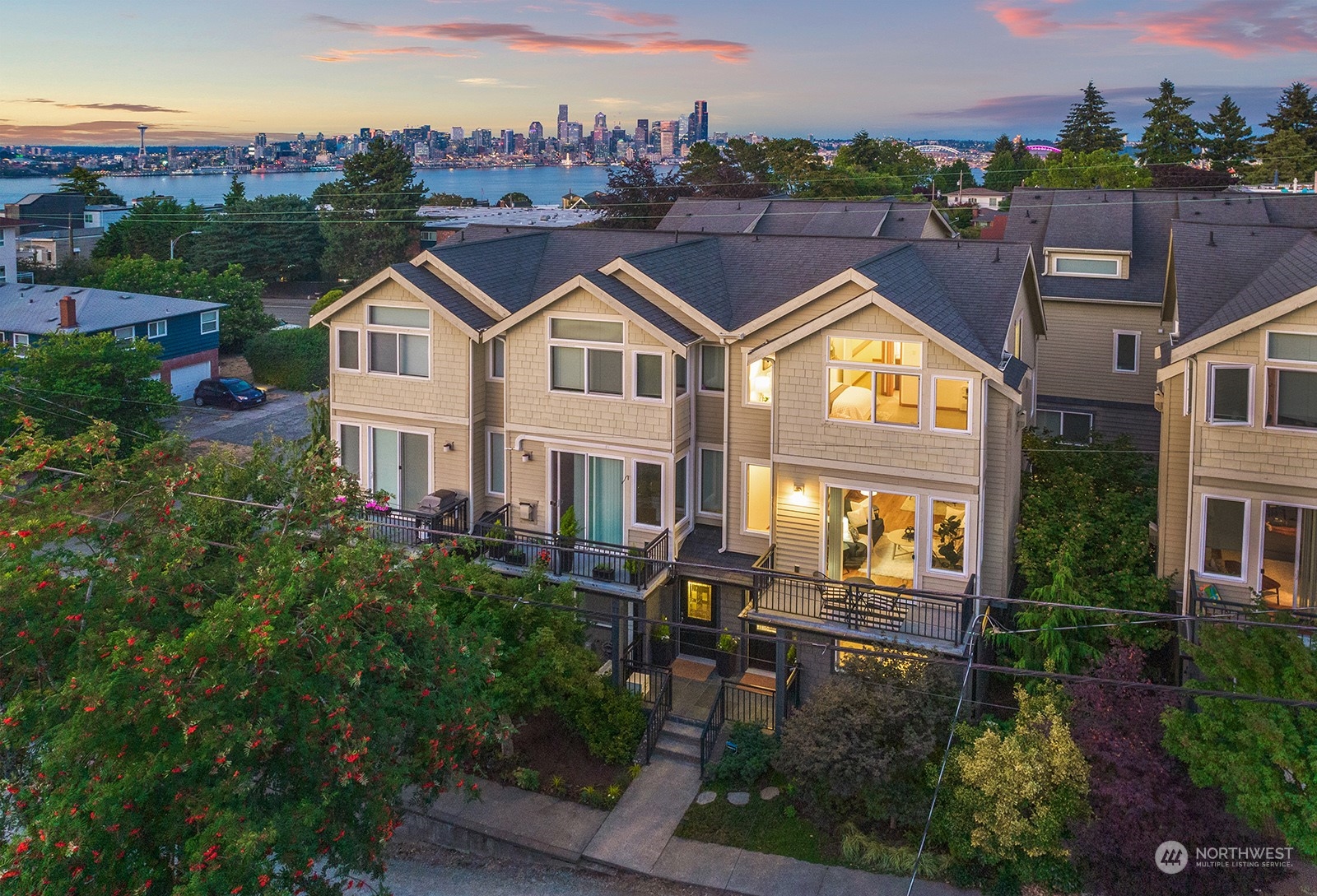4309 SW Seattle Street