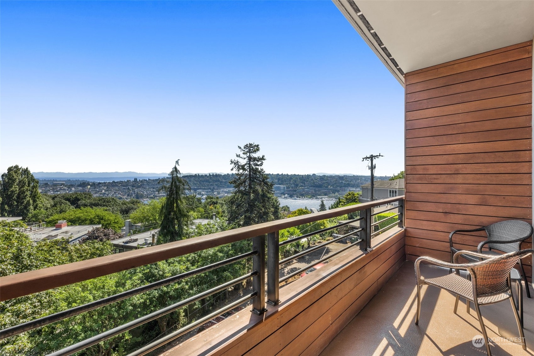 1717 5th Avenue N Unit: 402