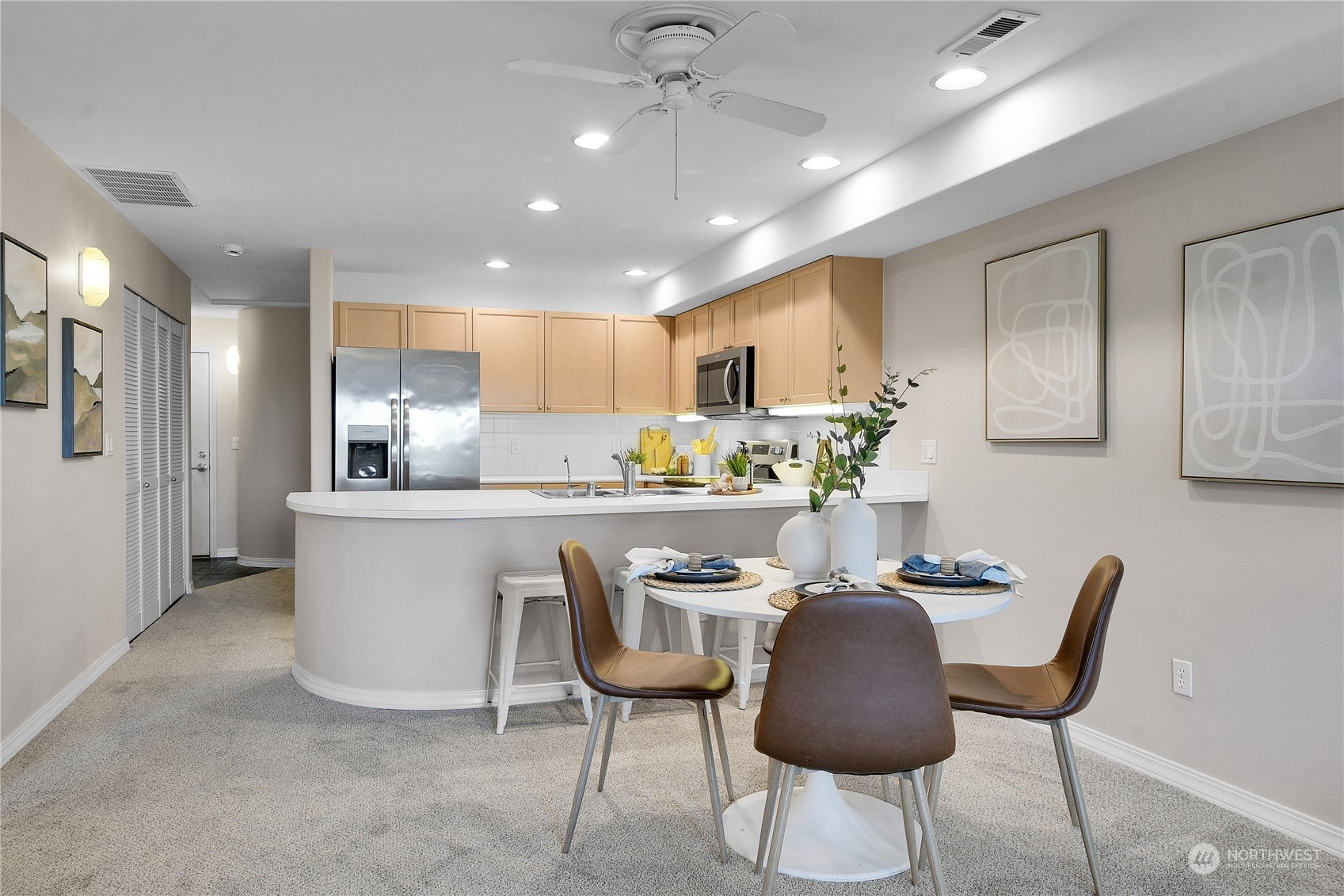 4527 45th Avenue SW Unit: 202N