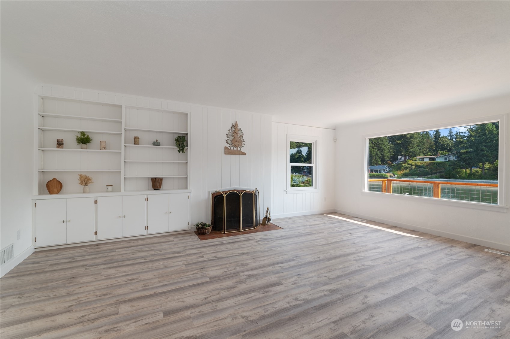 2128 Madrona Point Drive