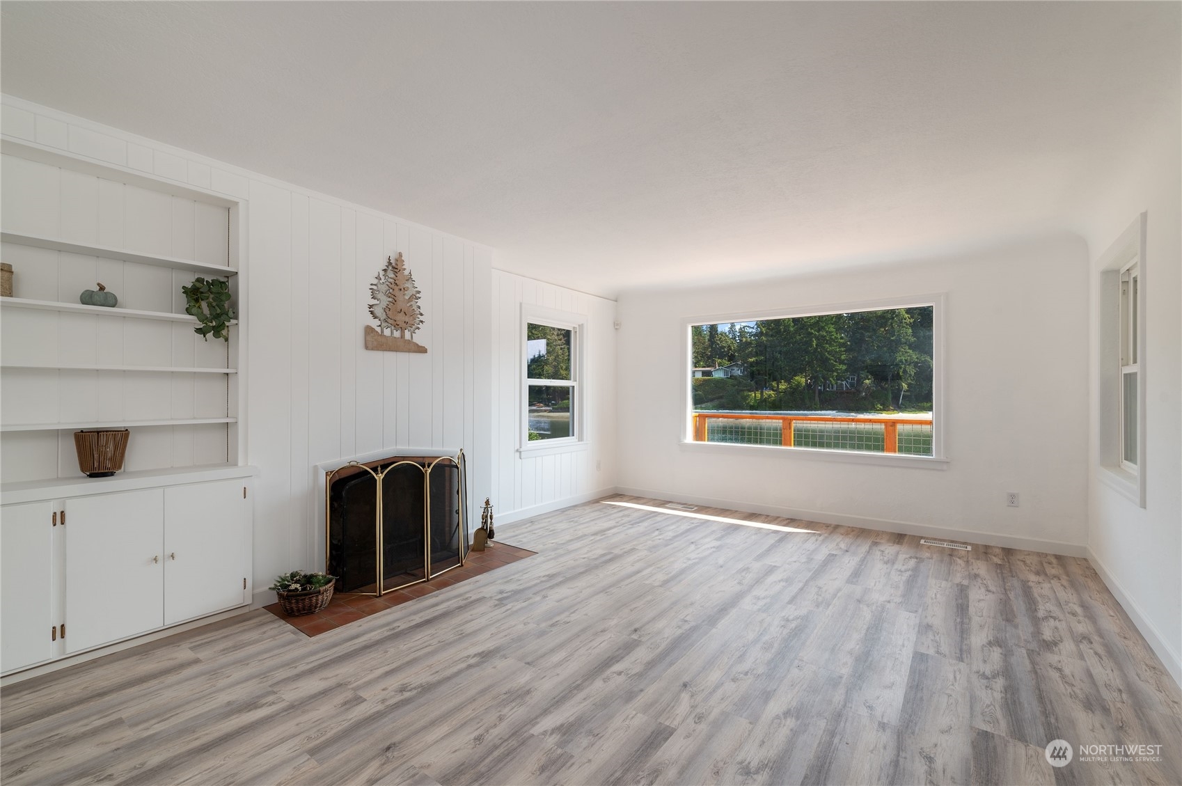 2128 Madrona Point Drive