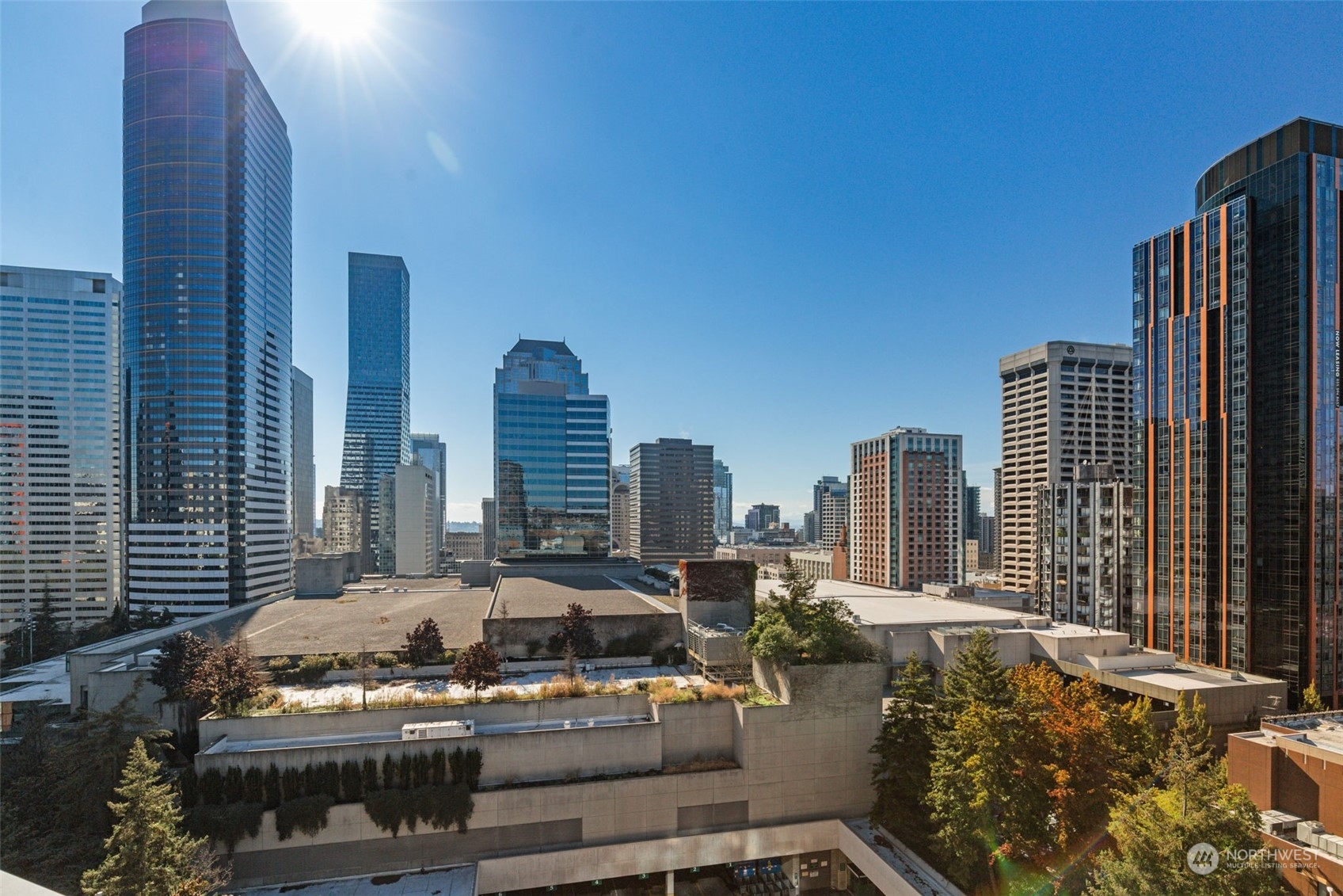 1400 Hubbell Place Unit: 305