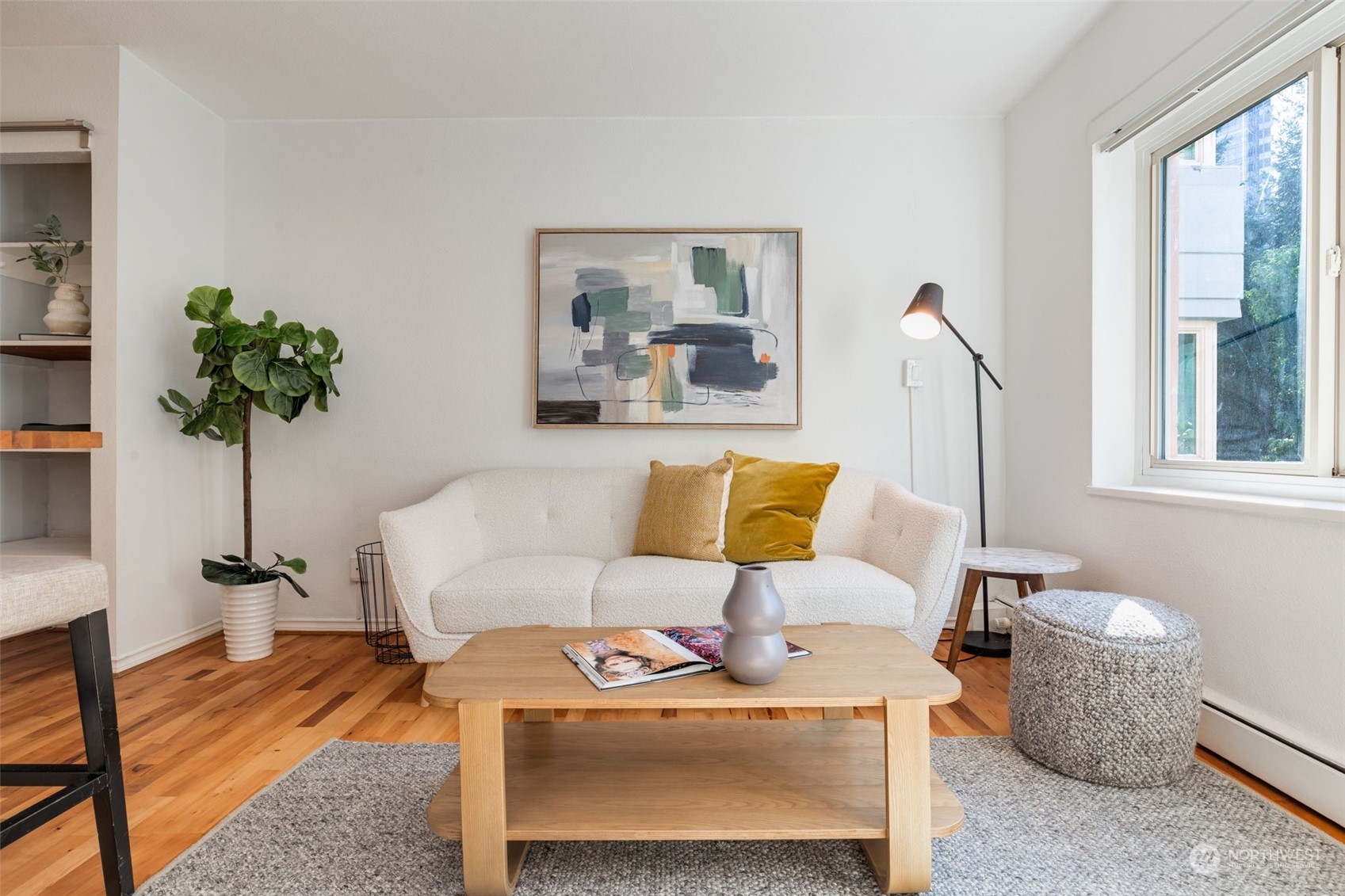 1400 Hubbell Place Unit: 305